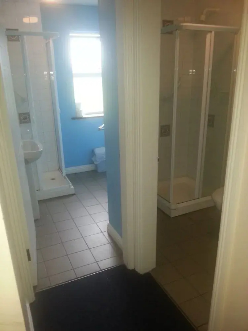 Courtbrack Accommodation - Hostel