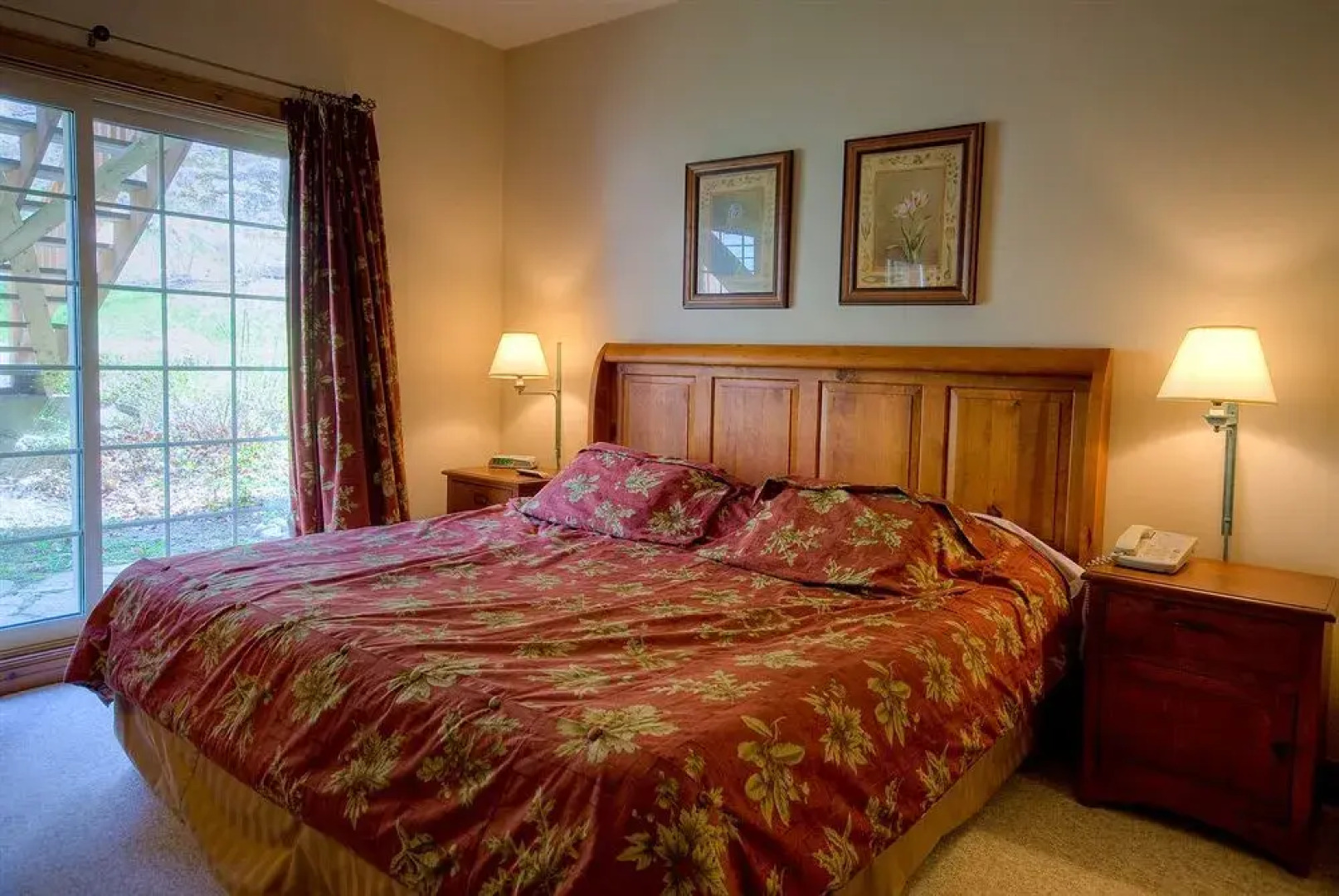 Les Falaises - Tremblant Sunstar