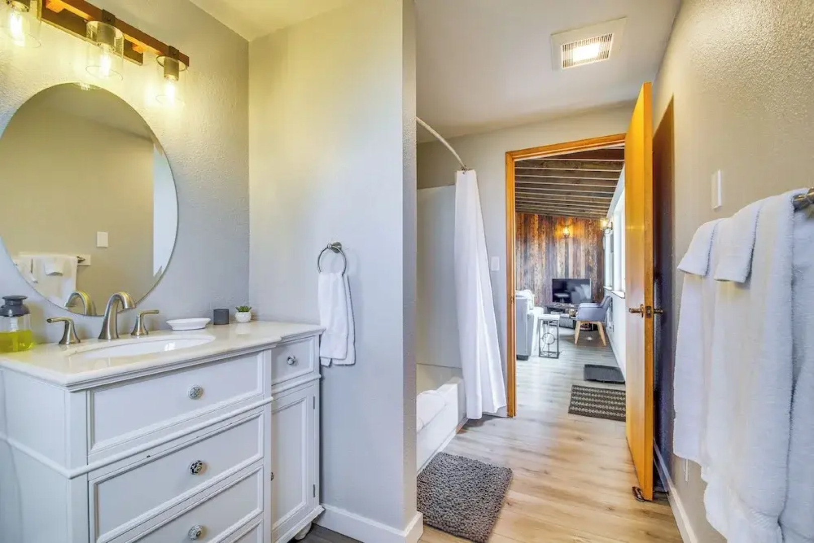 Ocean-view Oregon Coast Vacation Rental w/ Deck