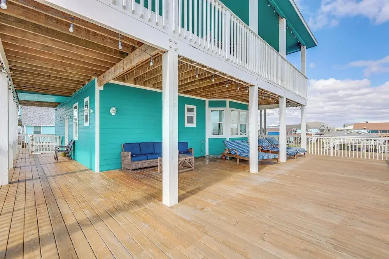 'footprints in the Sand' - Luxe Freeport Home!