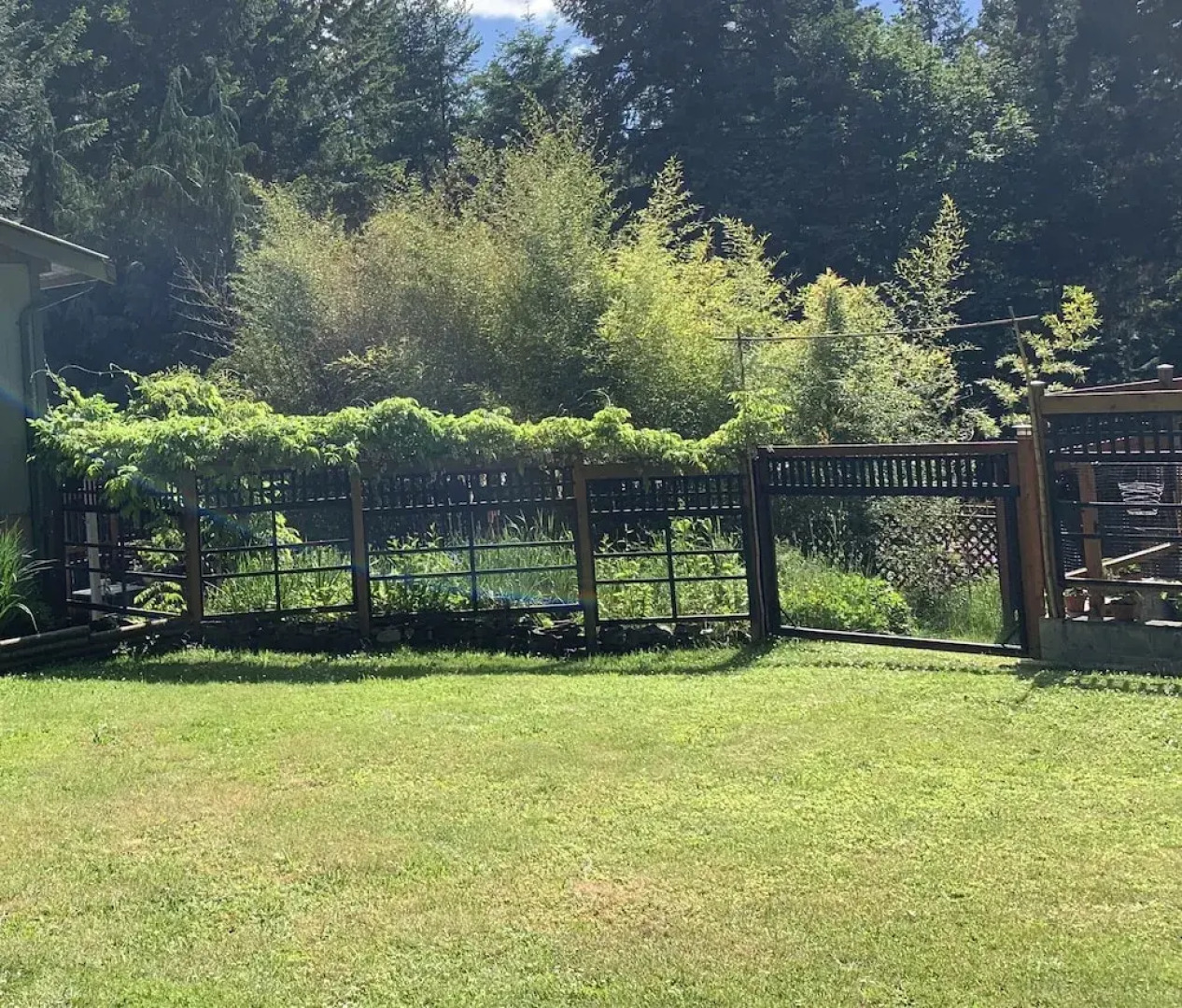 Salt Spring Carriage House B&B