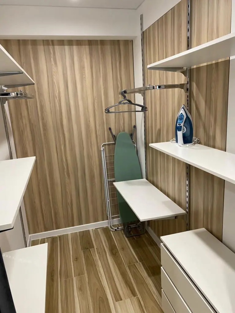 Апартаменты на улице Наумова 5