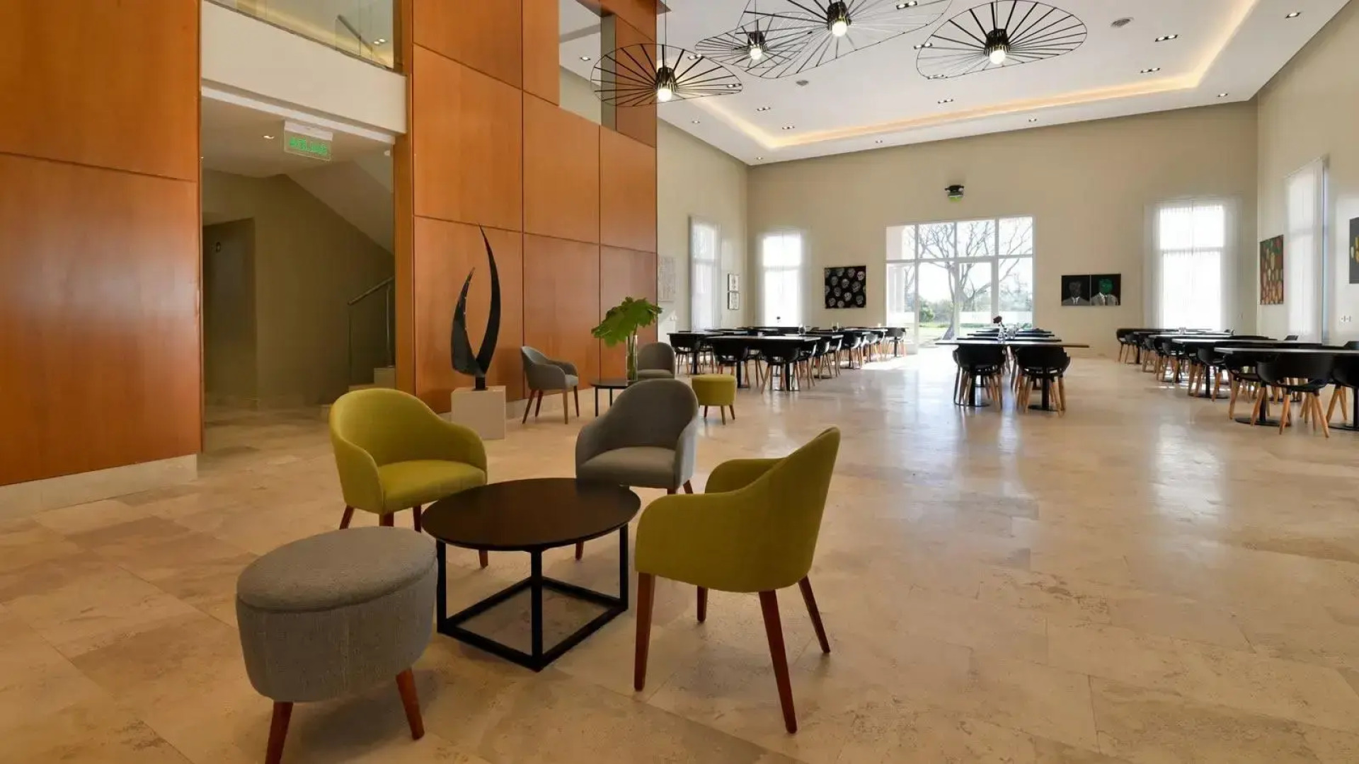 Howard Johnson San Francisco Resort