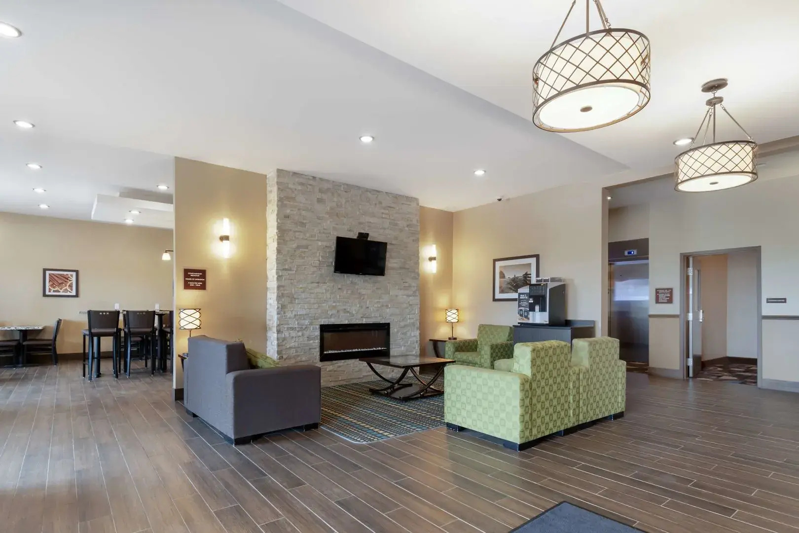 Best Western Plus Moosomin Hotel