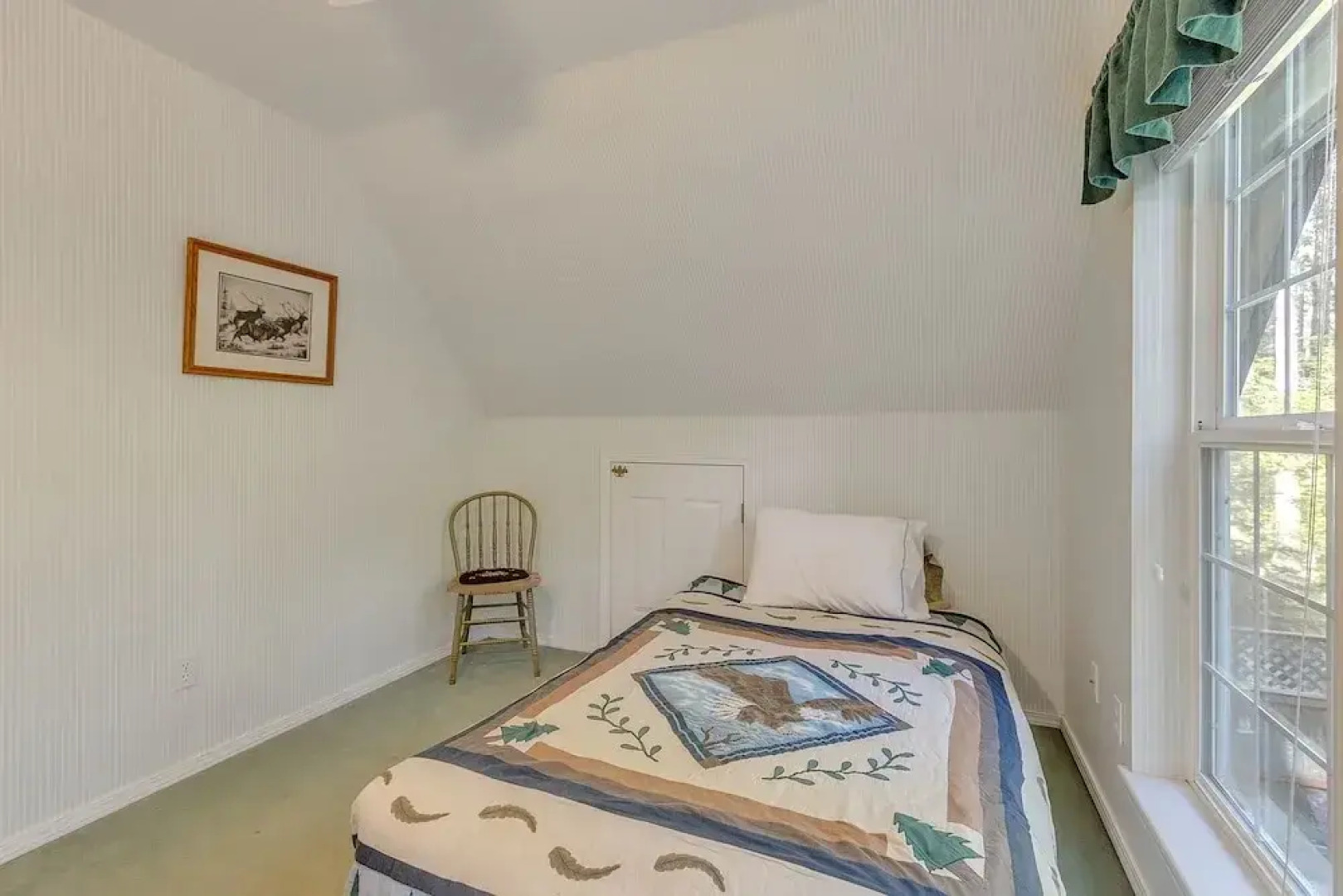 Elk Crossing Cozy Cabin At Crystal Mountain 3 Bedroom Home by RedAwning