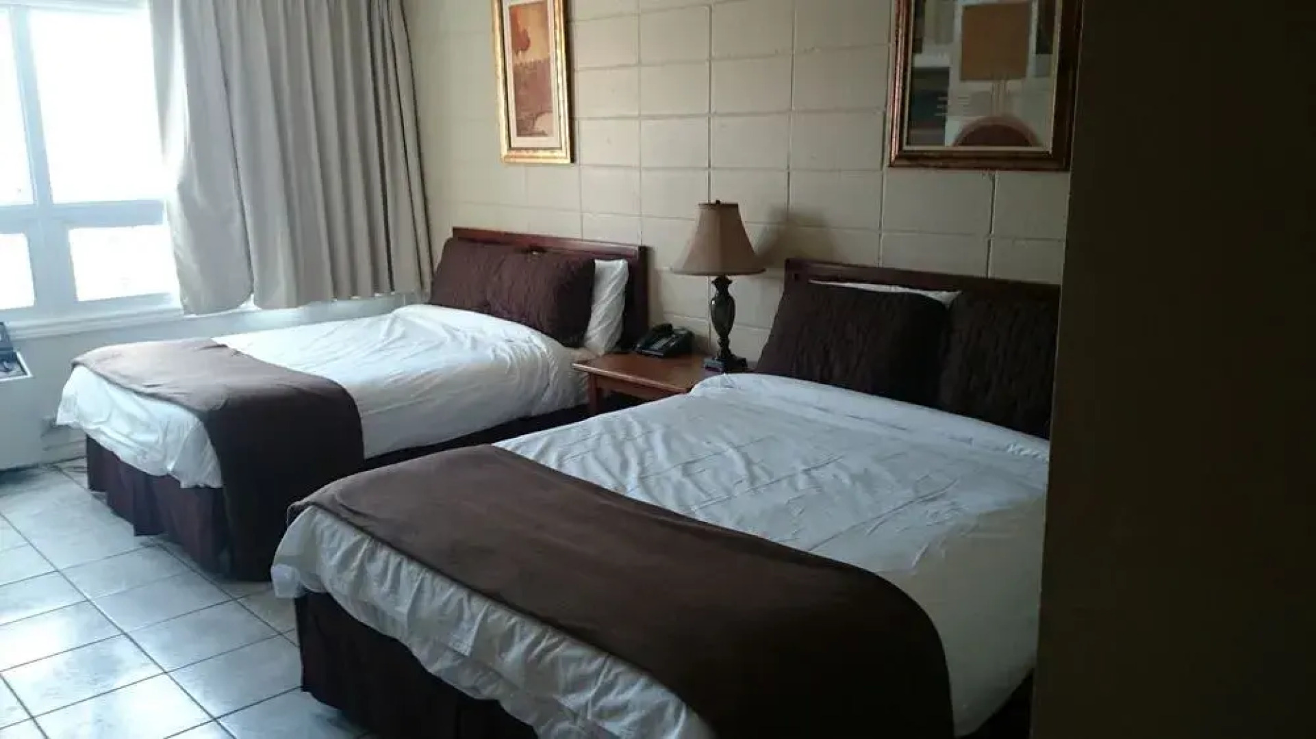 Richmond Plaza Motel