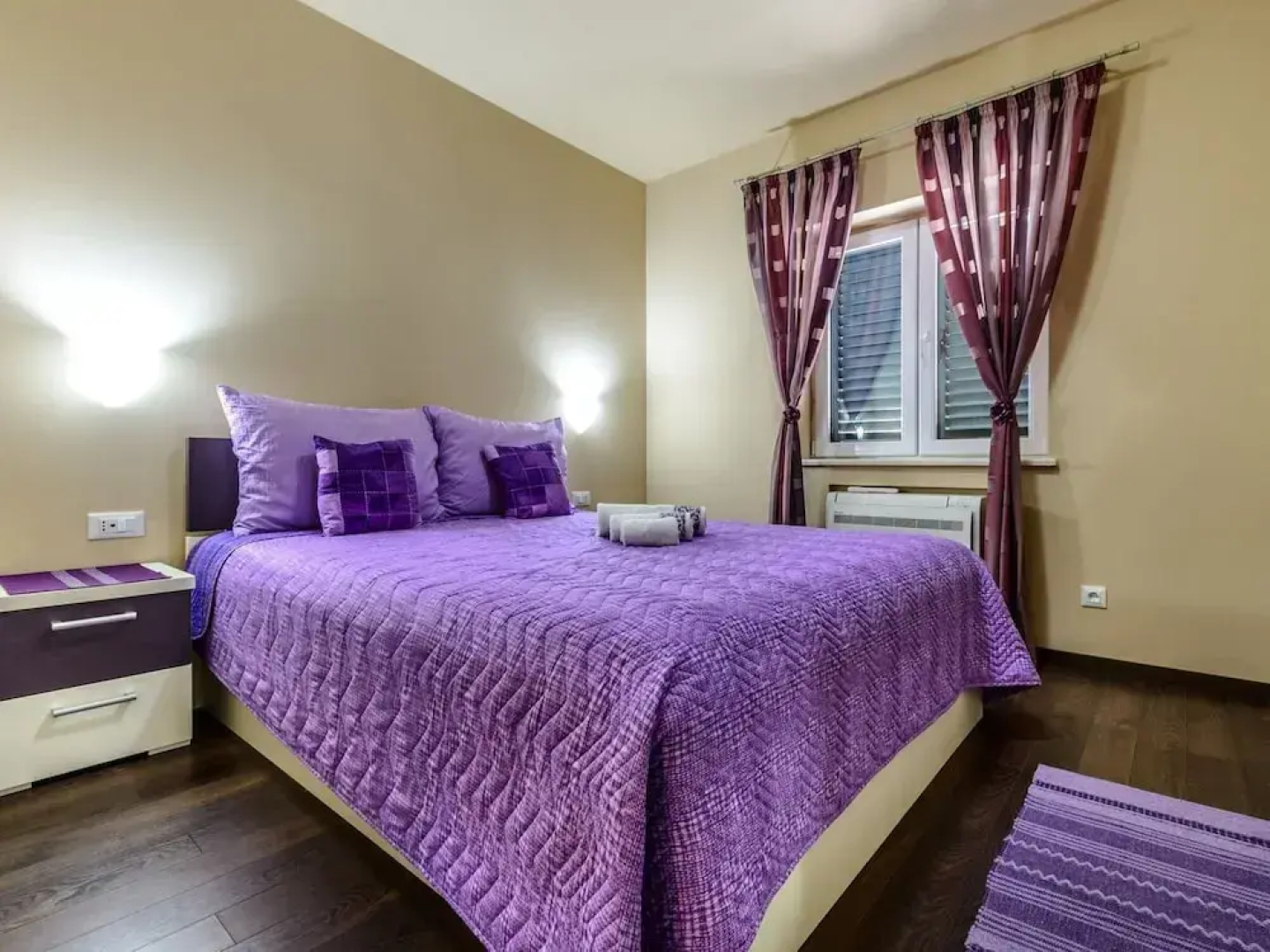 Villa Pave - Six-bedroom Villa With Terrace and Swimming Pool