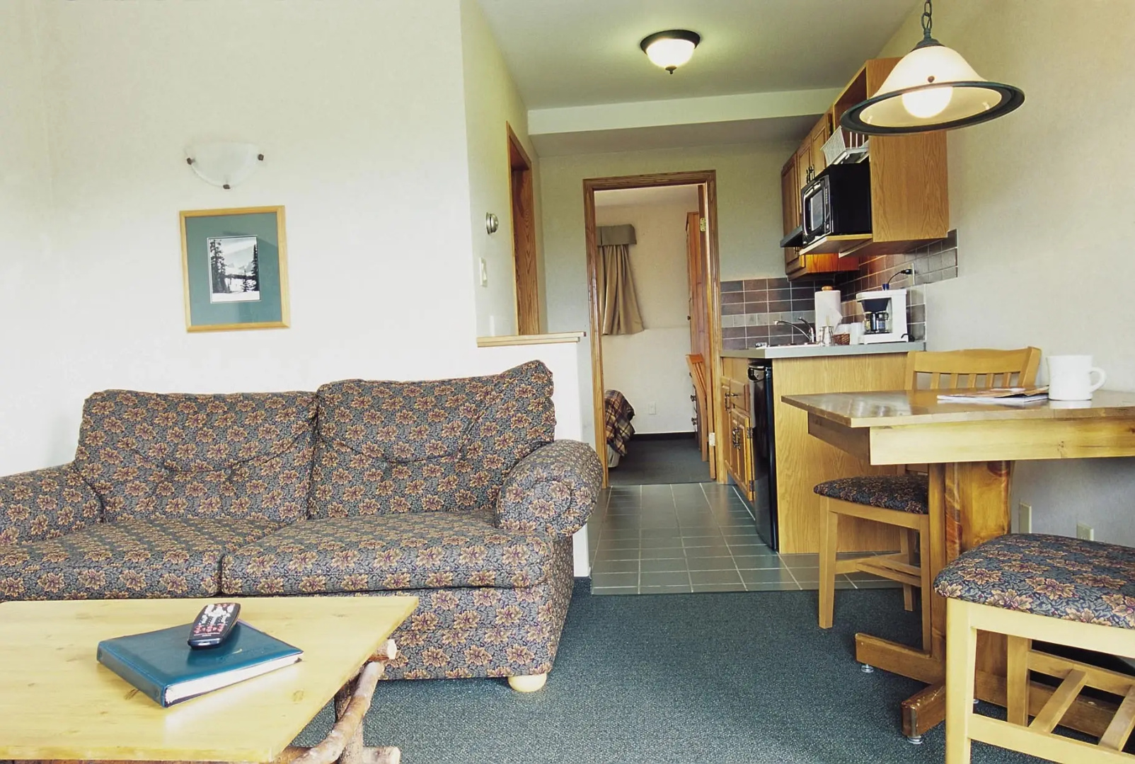 Pyramid Lake Lodge