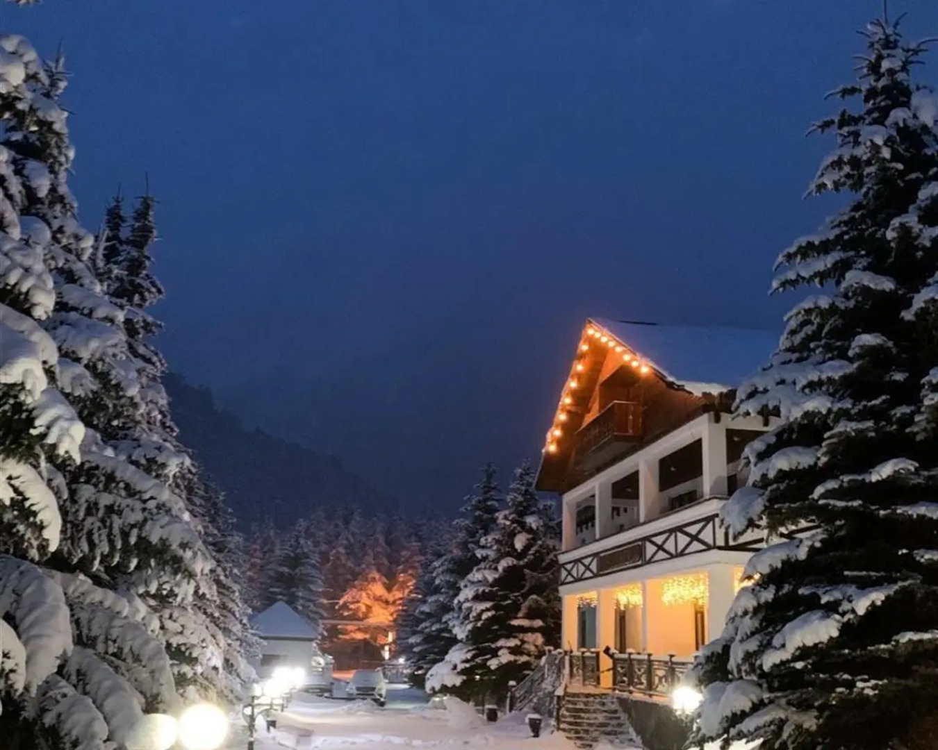 Usengi Hotel and Hostel (Юсенги Отель и Хостел)