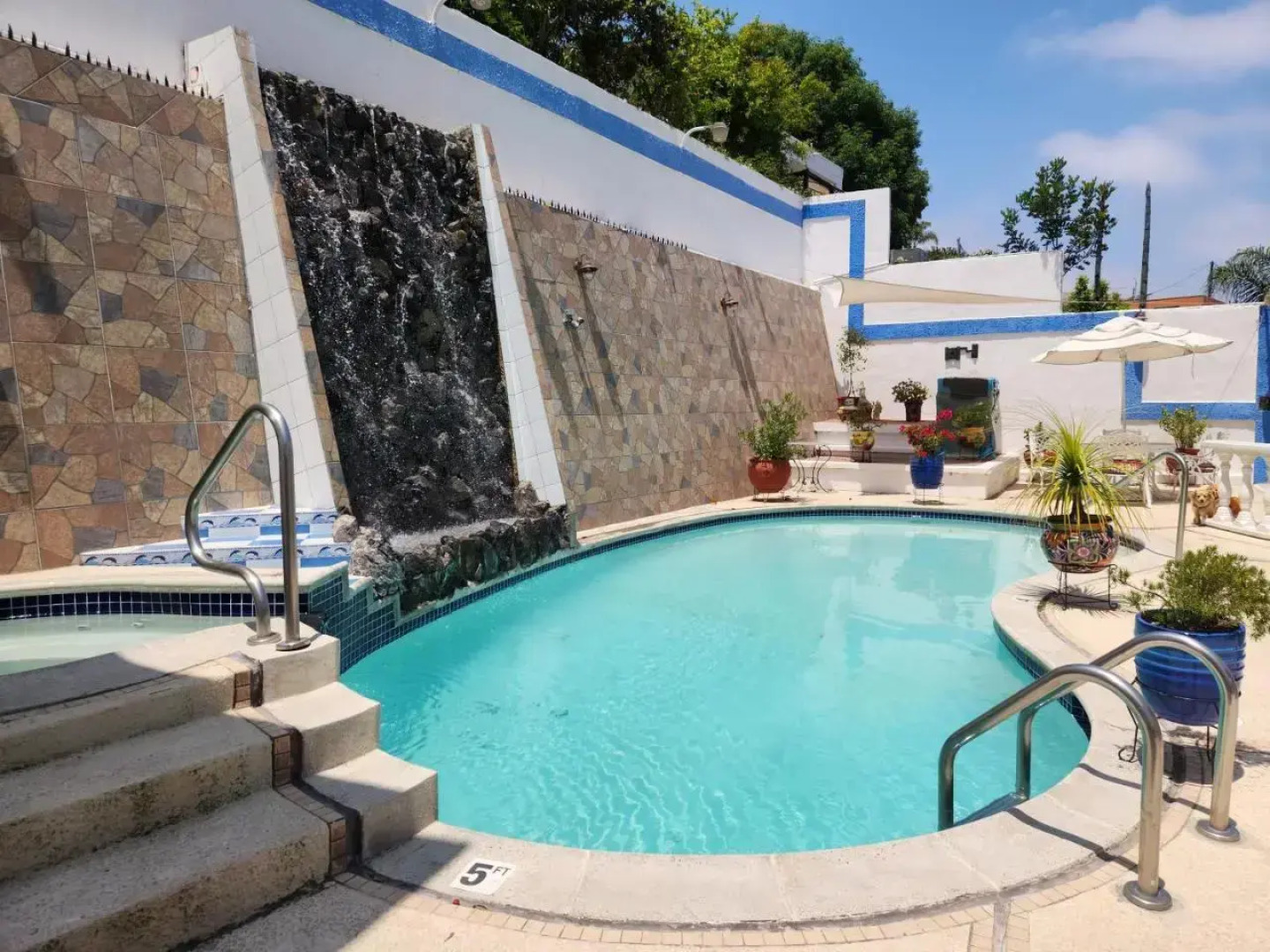 Sadie's Bed and Breakfast