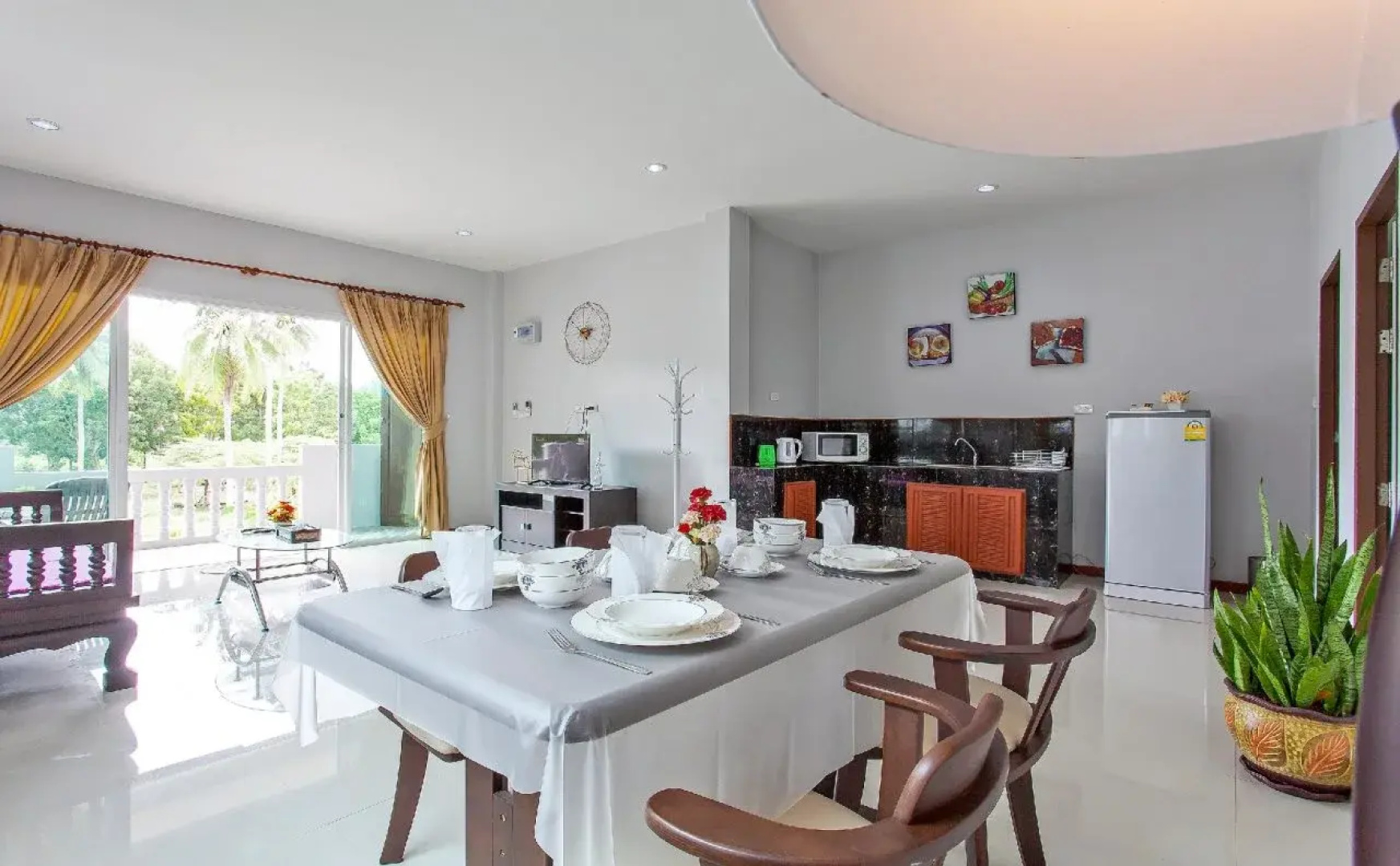 Maikhao Beach Residence