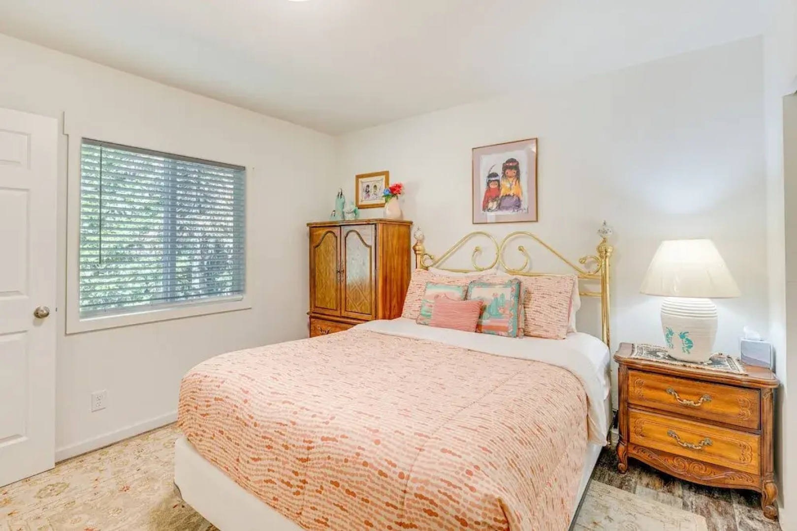 Community Pool & On-site Farm: Placerville Cottage