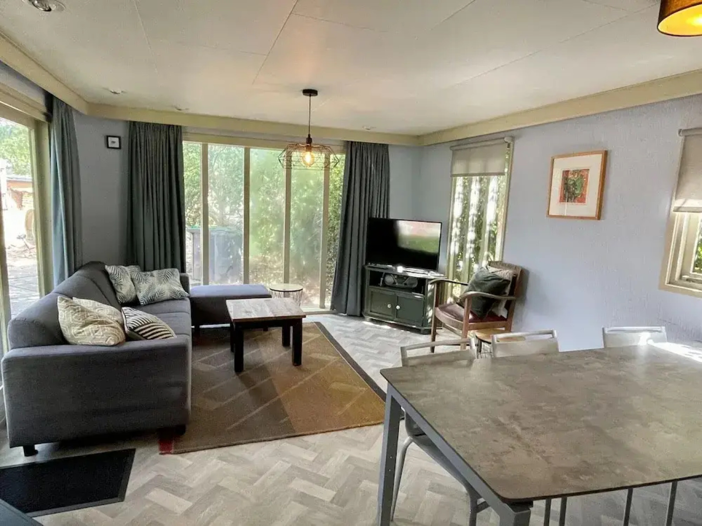 Uden Chalet With Scenic Terrace