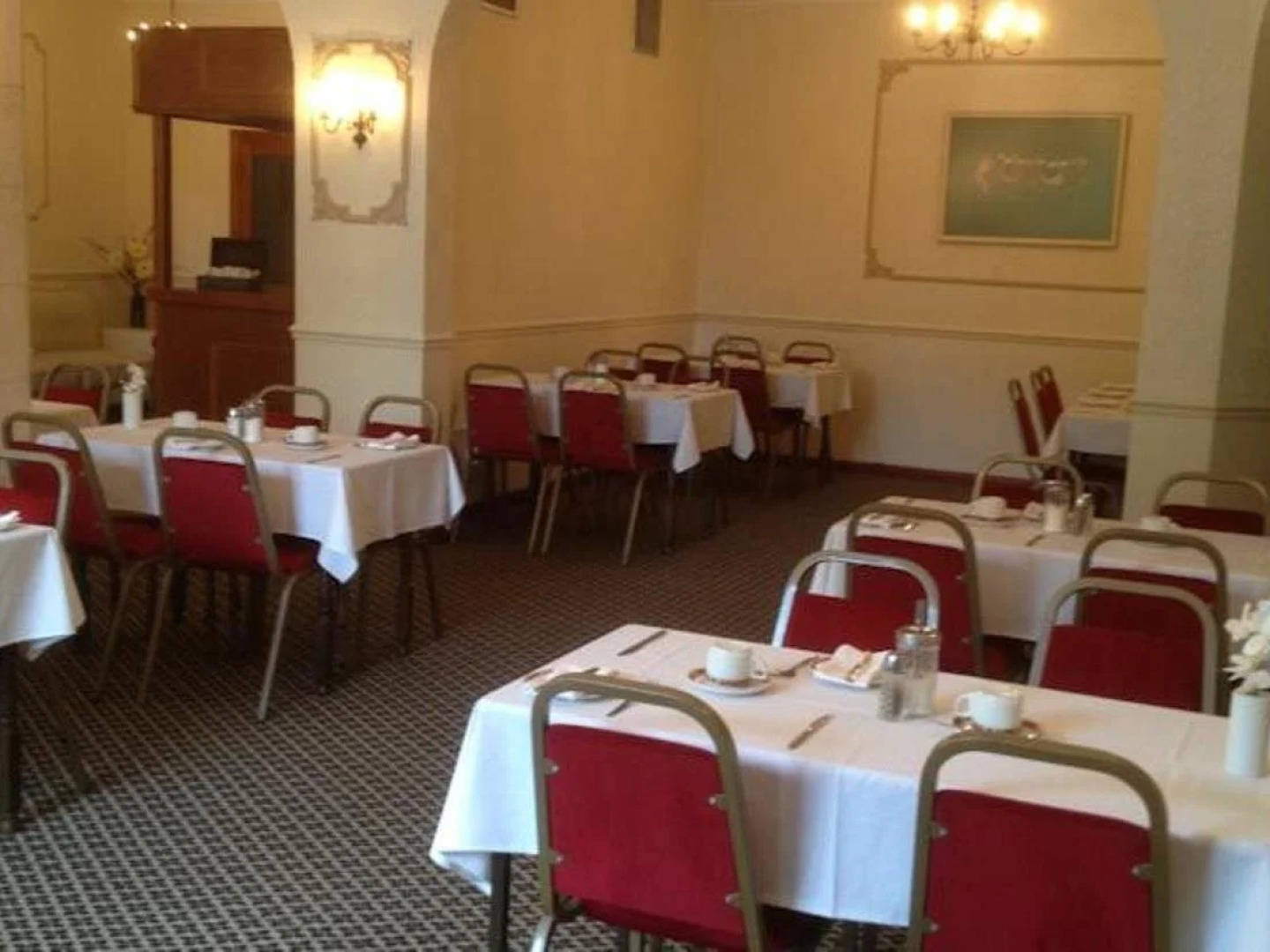 Woodlands Hotel and Restaurant