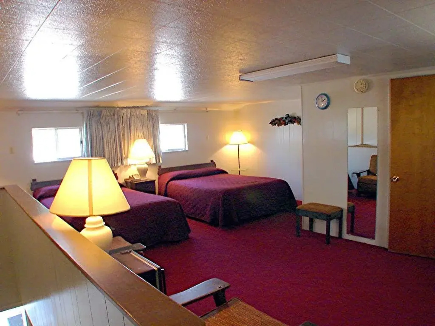 Azure Hills Inn & Suites