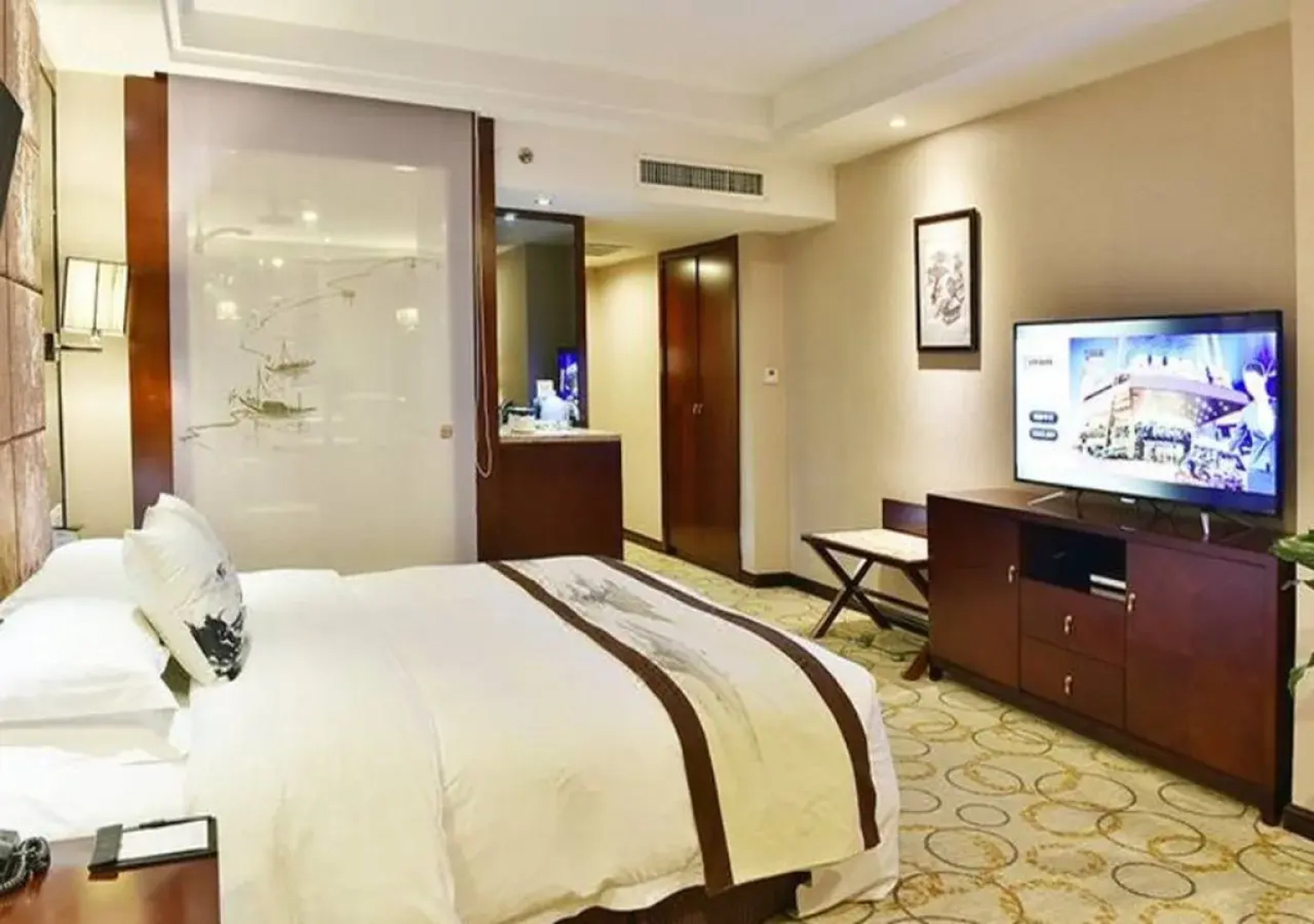 Wanyou Conifer Hotel