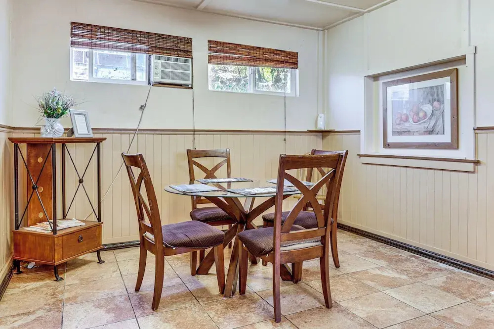 Watefront Getaway w/ Mtn Views & Dock in Clearlake