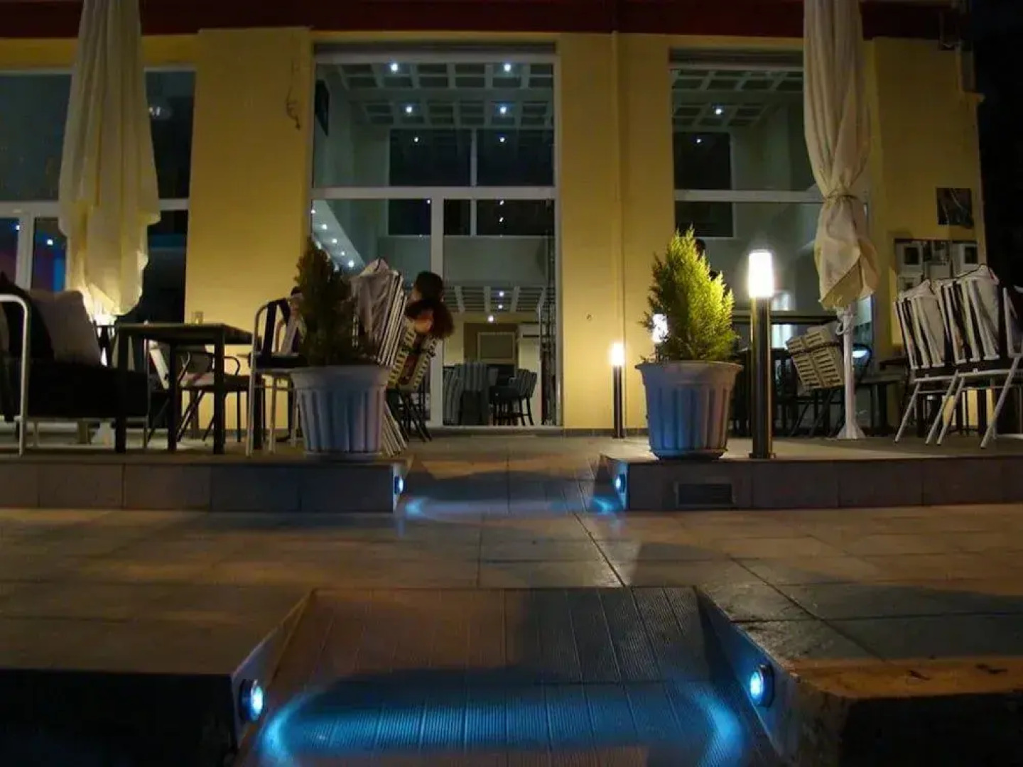 Maravellia Art Hotel