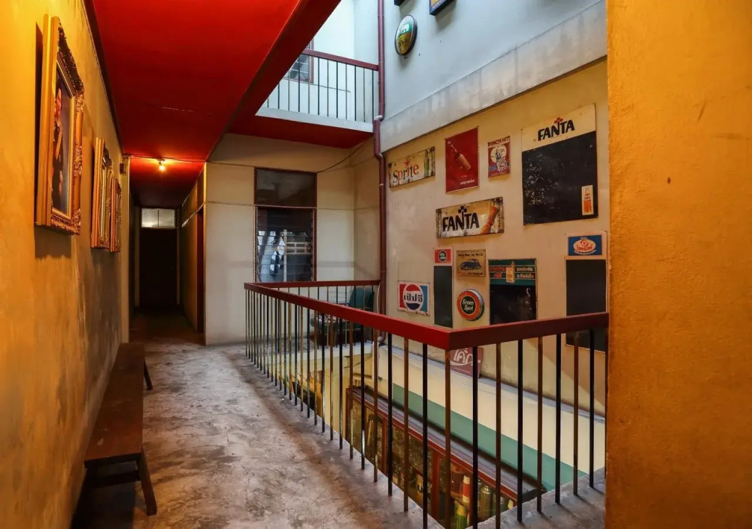 Phuket 43 Guesthouse