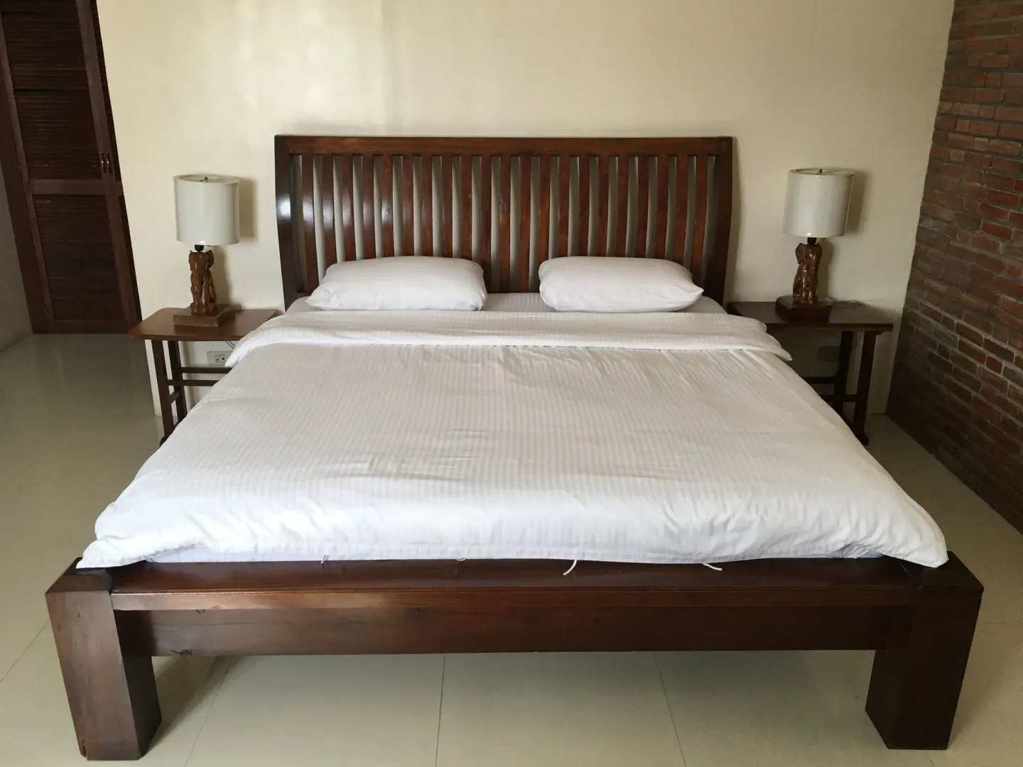 Mango Valley Hotel 2