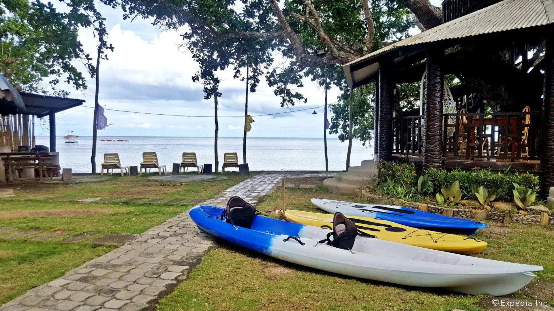 Palawan Seaview Resort