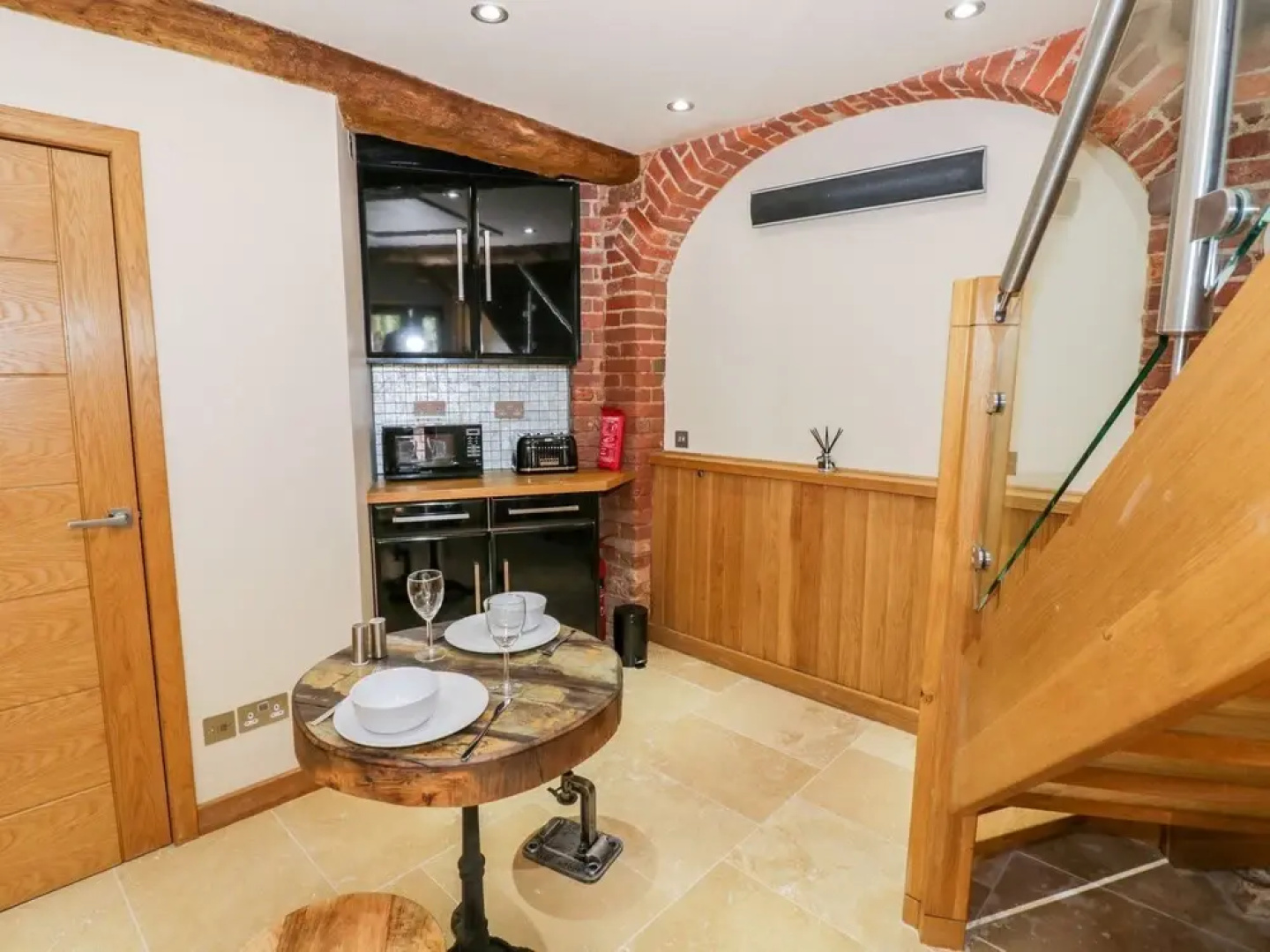 The Hyde Dovecote Kinver, pet Friendly Holiday let