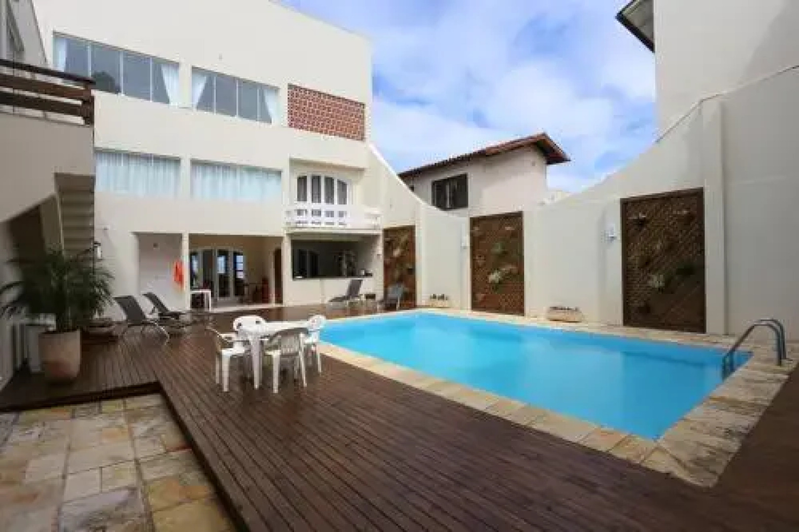 Pousada Praia Do Meio