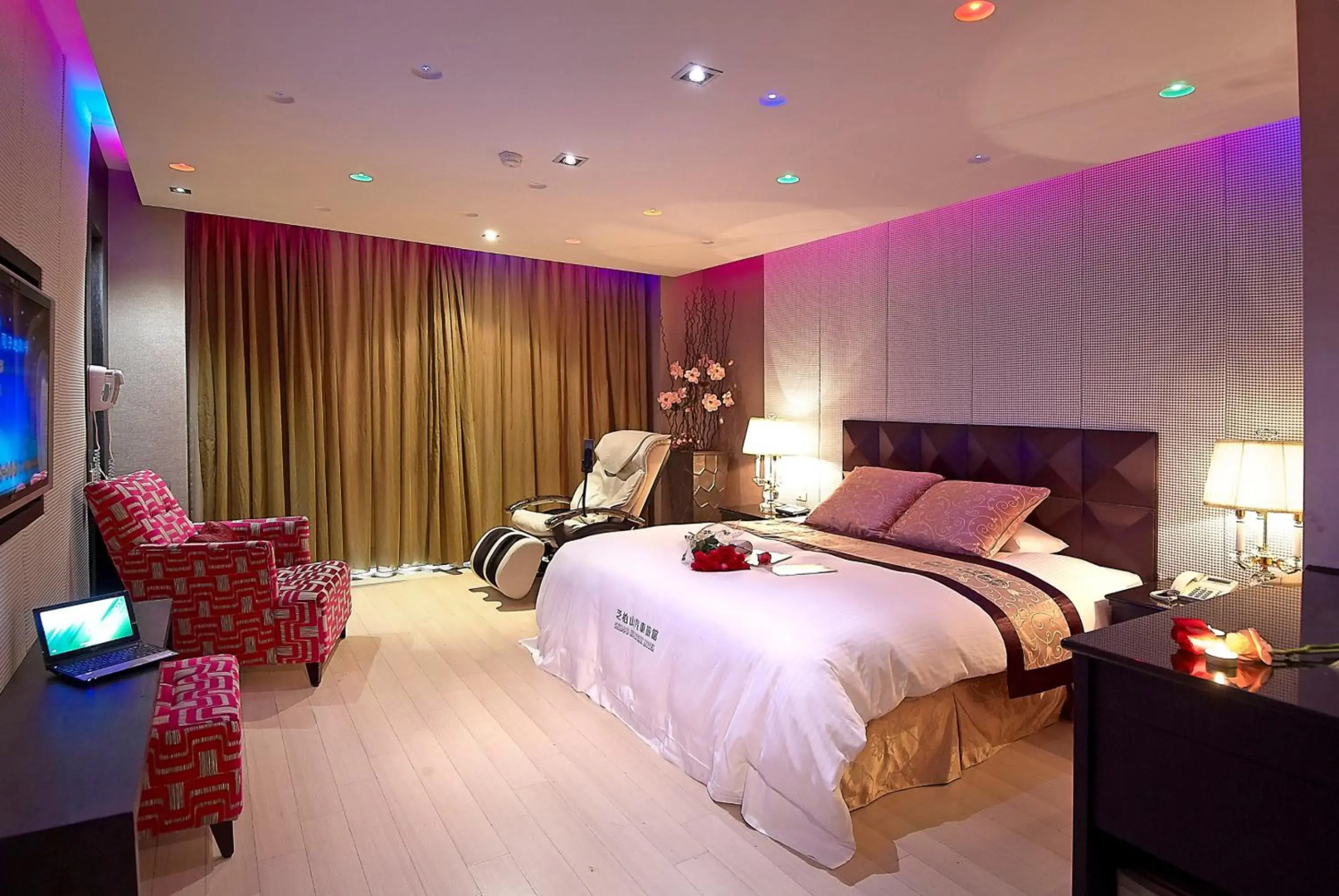 Zhi Baishan Motel