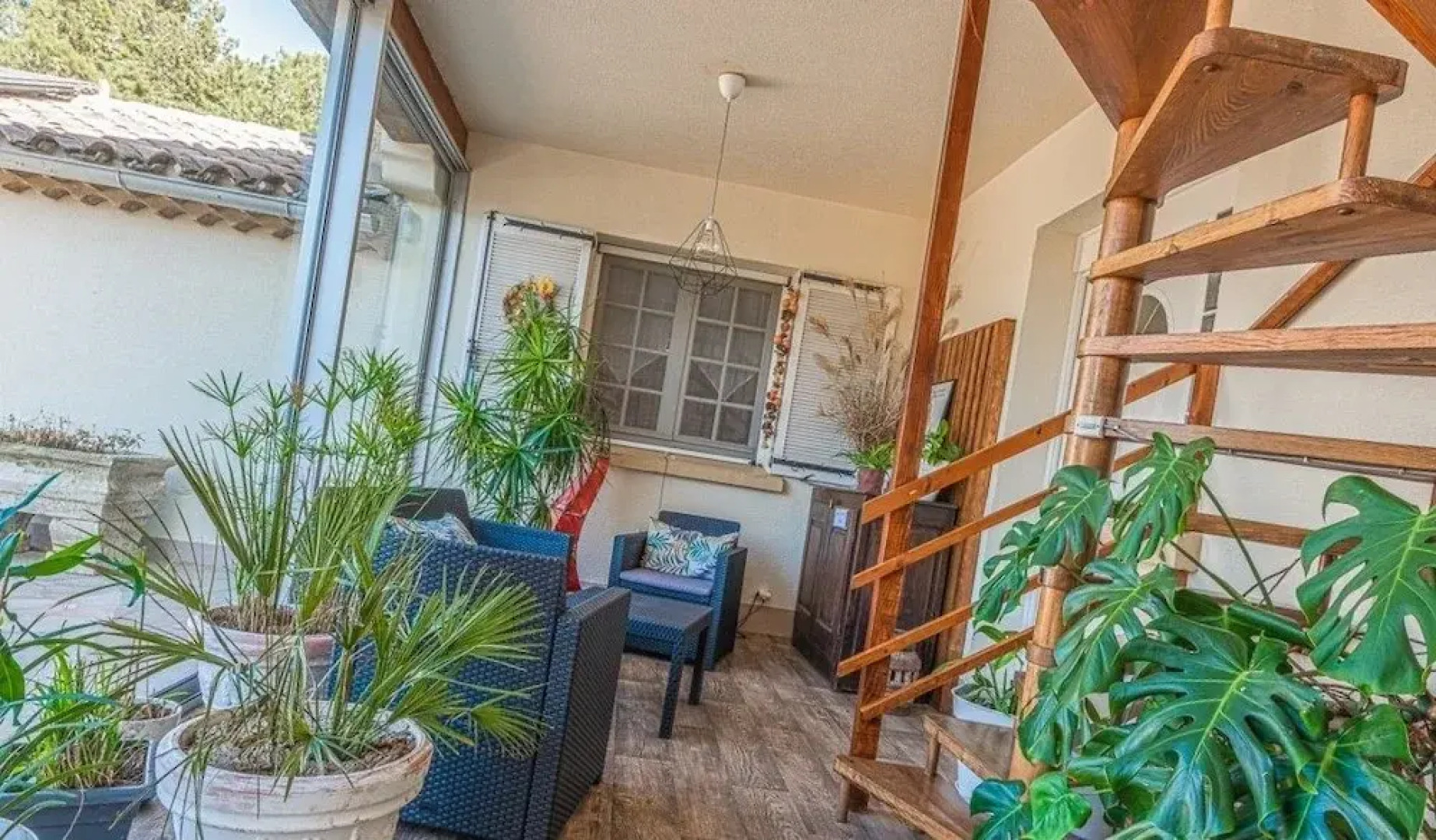 Villa B&B Via Domitia Gîte