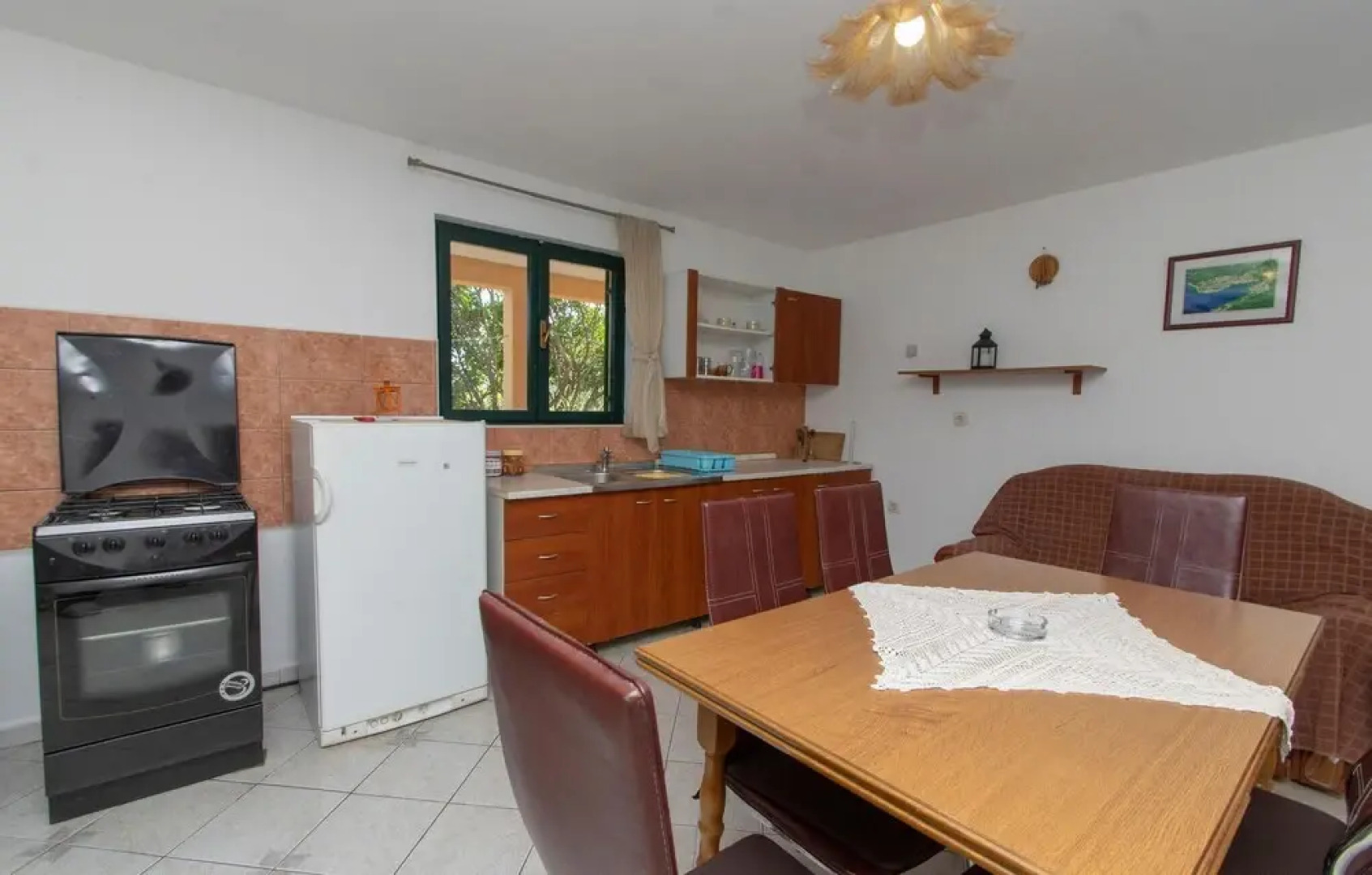 Beautiful Home in Smokvica With 4 Bedrooms and Internet