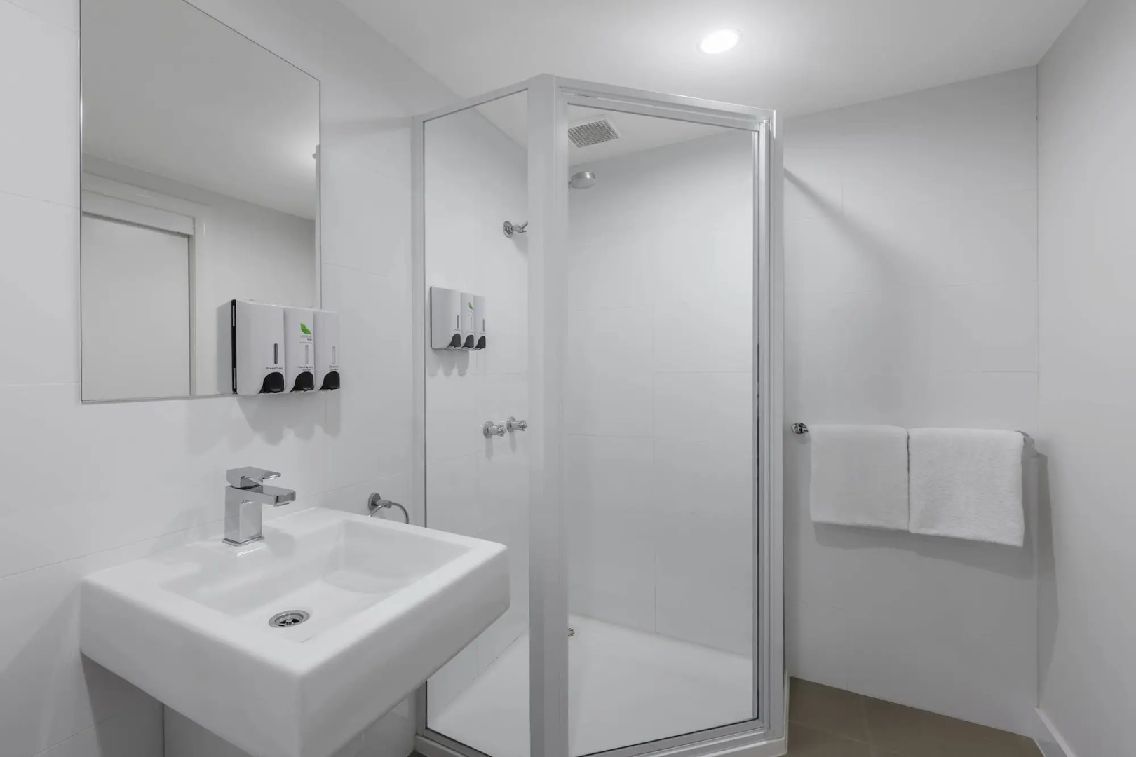 Leisure Inn Penny Royal Hotel & Apartments