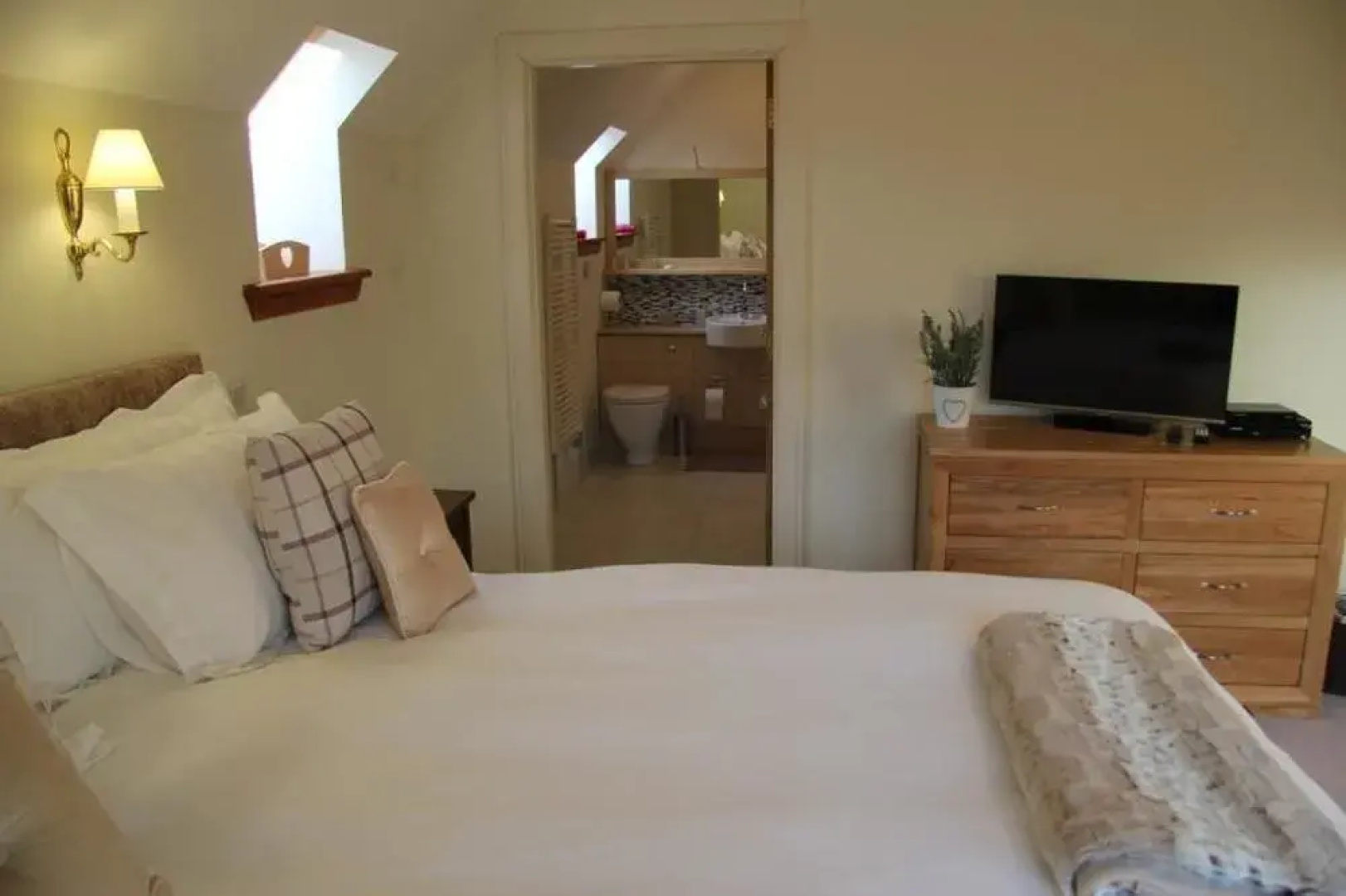 Thistle Dhu Bed & Breakfast