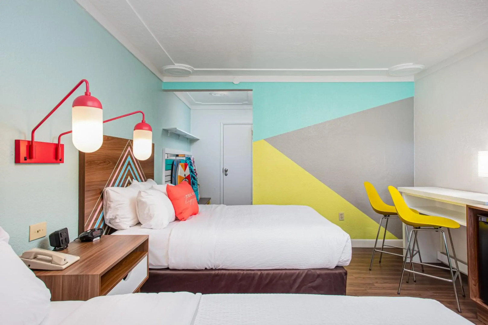 Beachside Hotel & Suites Cocoa Beach - Port Canaveral