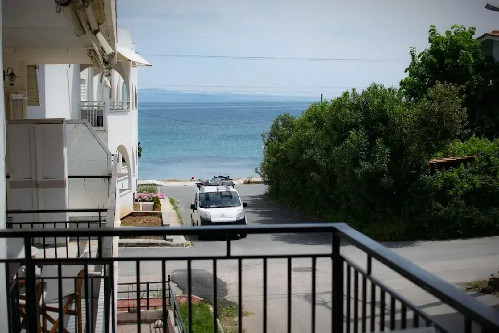 Filrose Sea View Apartment by Travelpro Servi