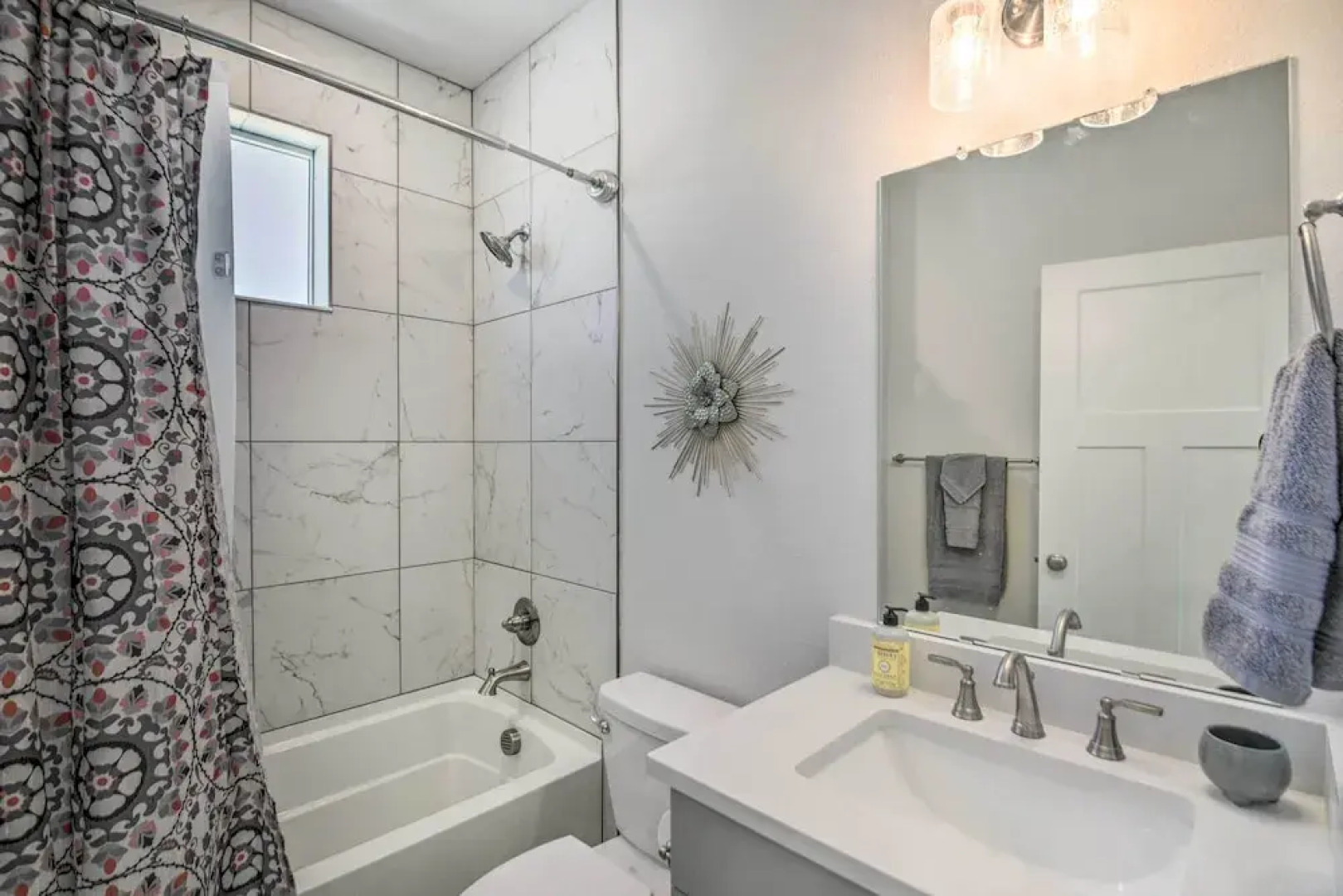 Gorgeous Greeley Getaway - Close to Parks!