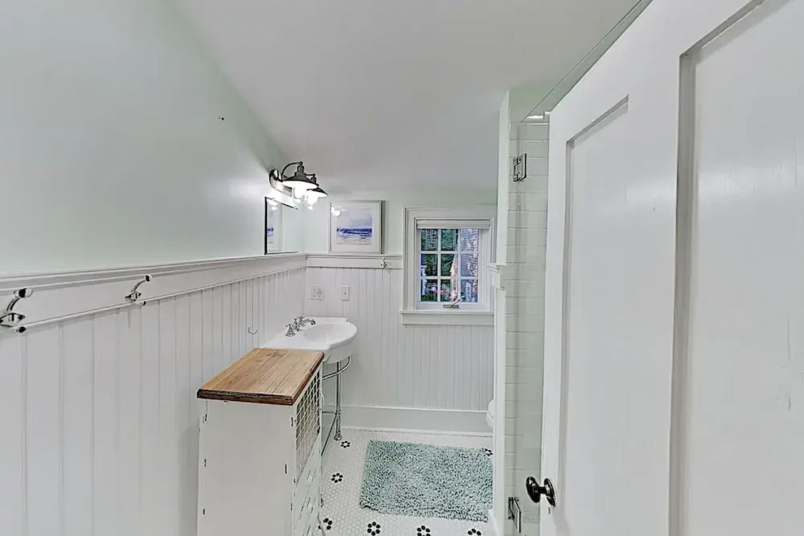 Harbor-view Hideaway W/ Lovely Alfresco Lounges 3 Bedroom Home