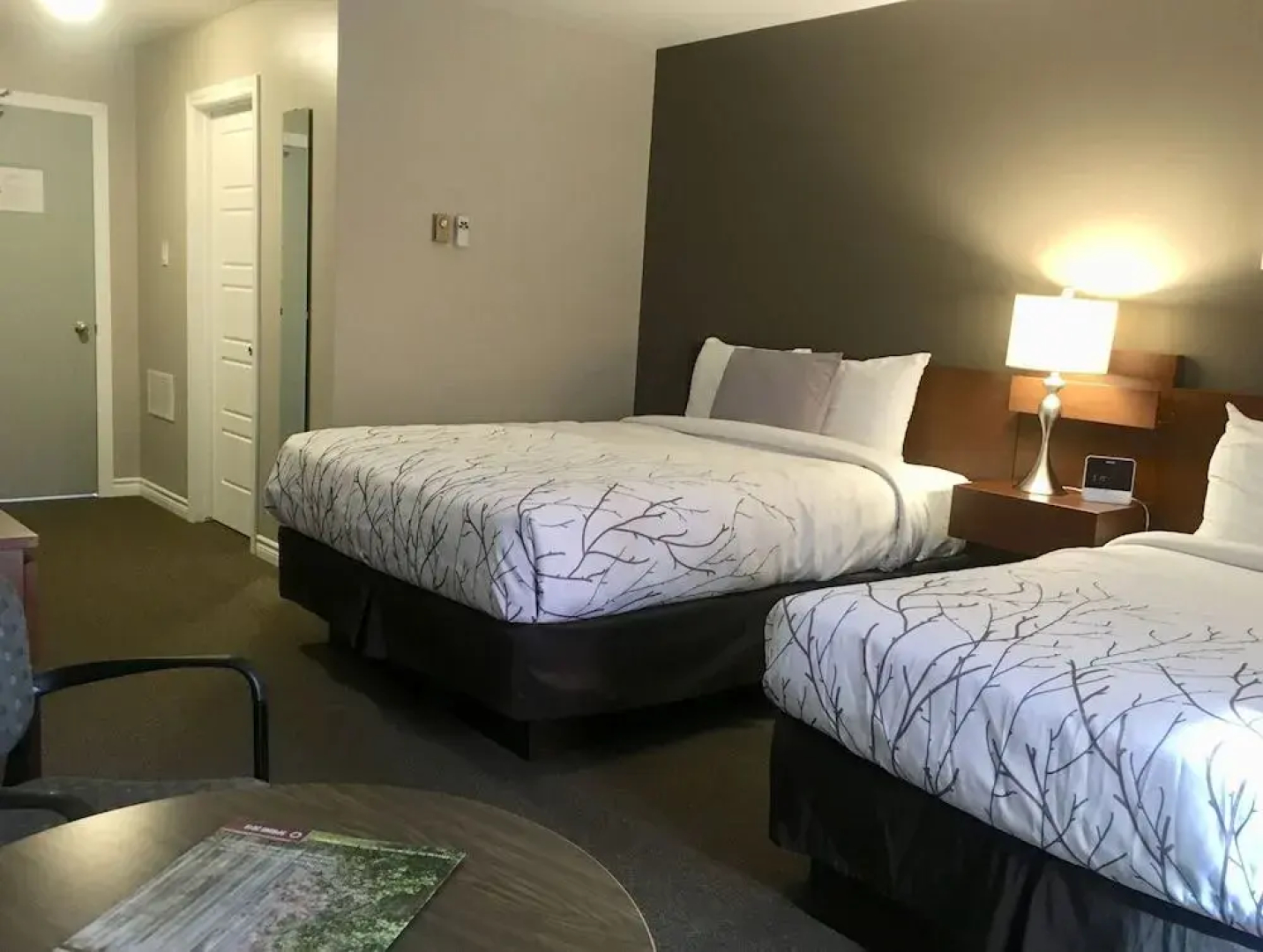 Hush Lodge
