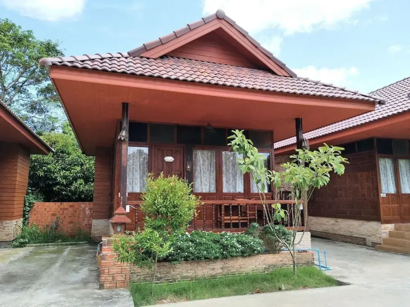 Ruean Ploysrirung Boutique Resort