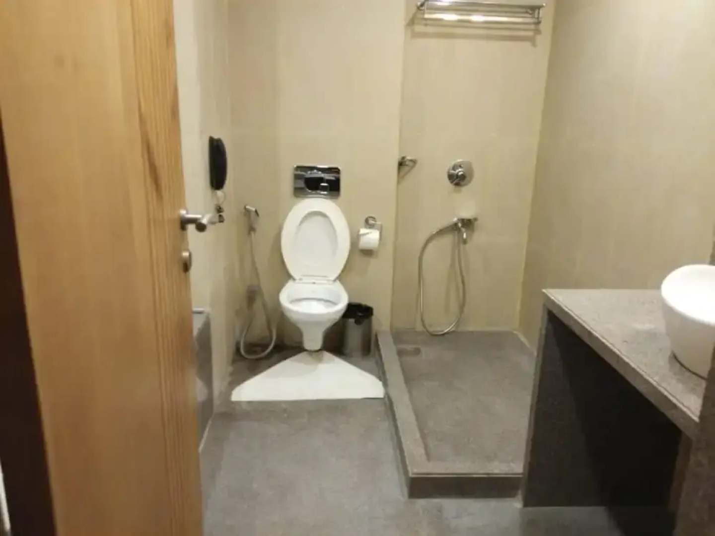 Cambay Sapphire Neemrana