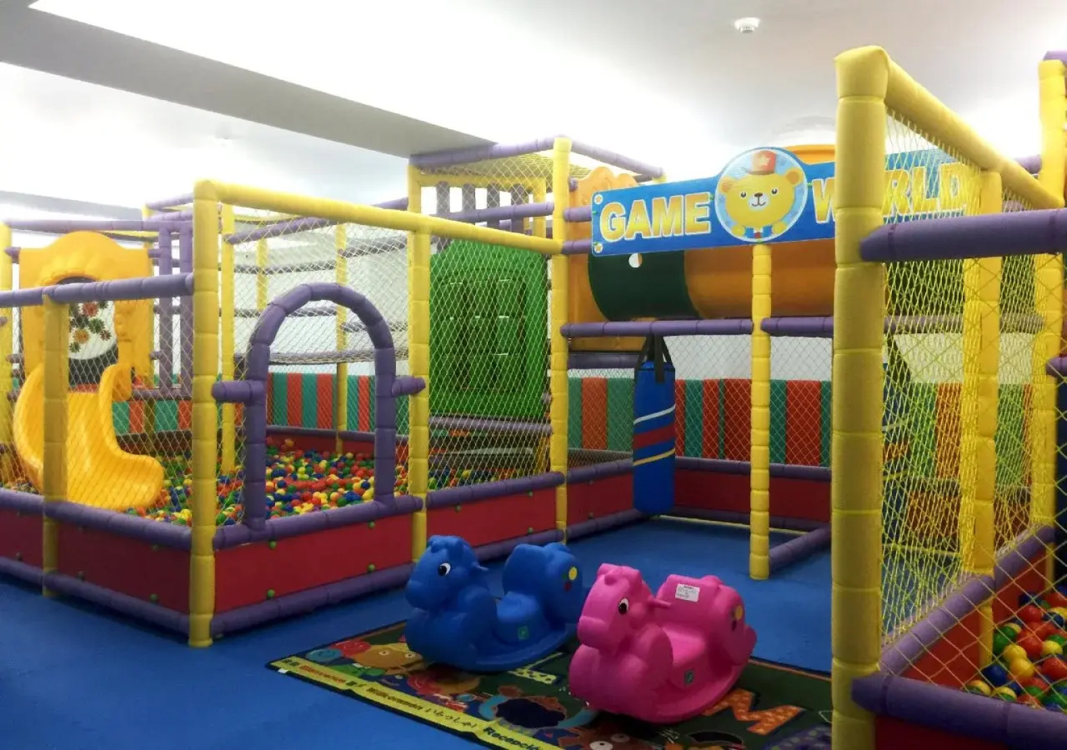 White House Beach Hotspring Resort