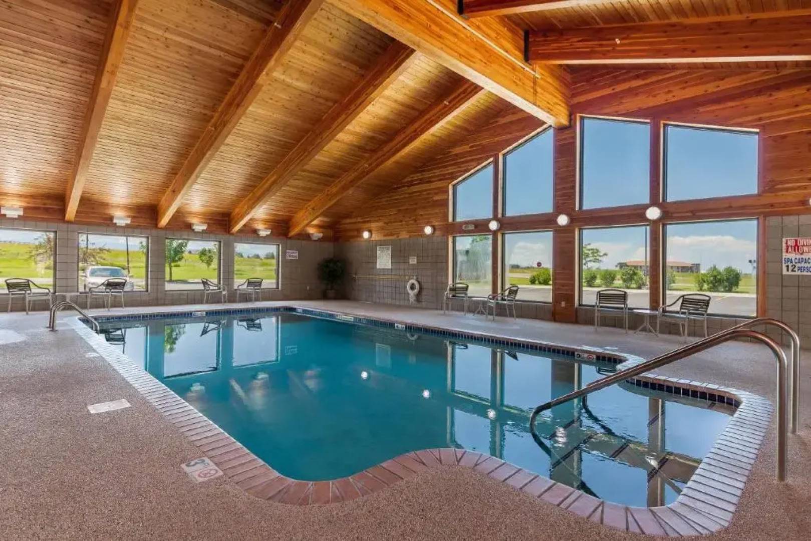 MountainView Lodge & Suites