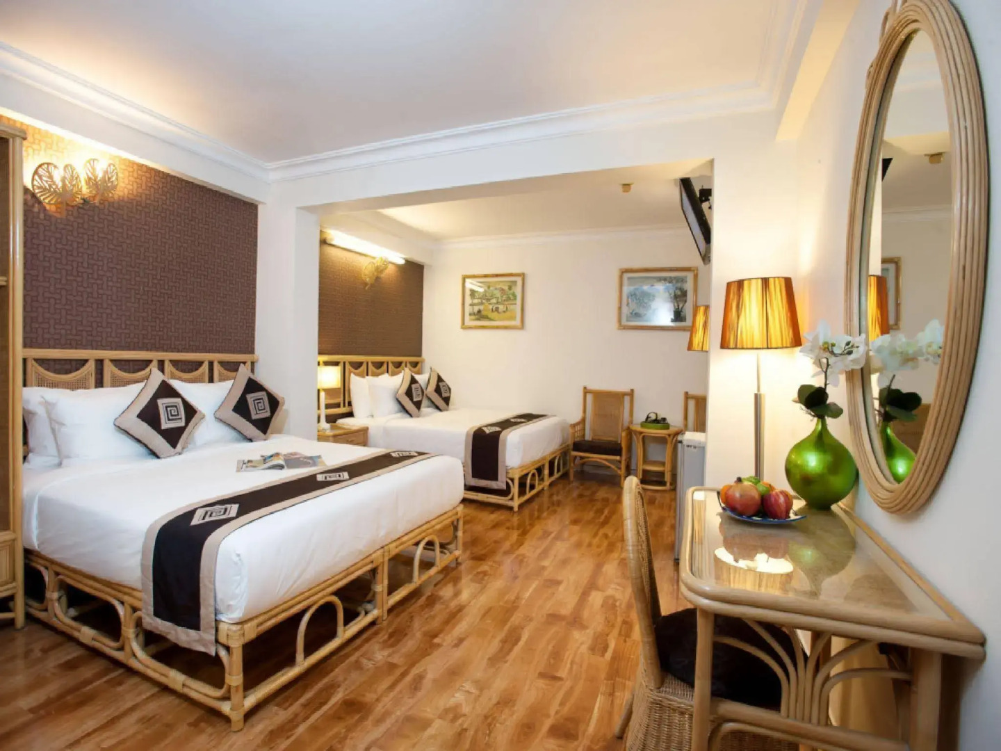 Отель Spring House