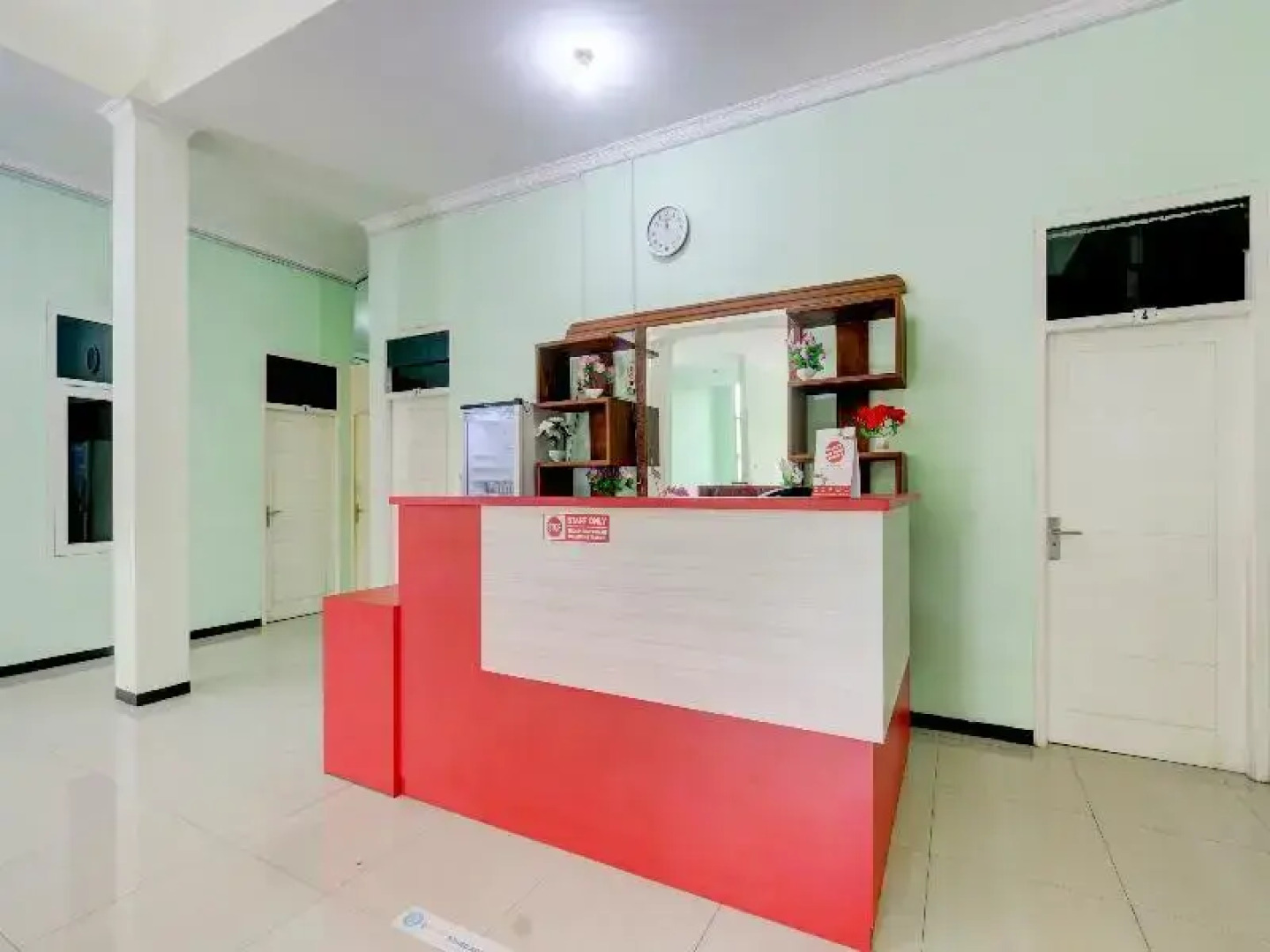 OYO 90709 Djati Guest House