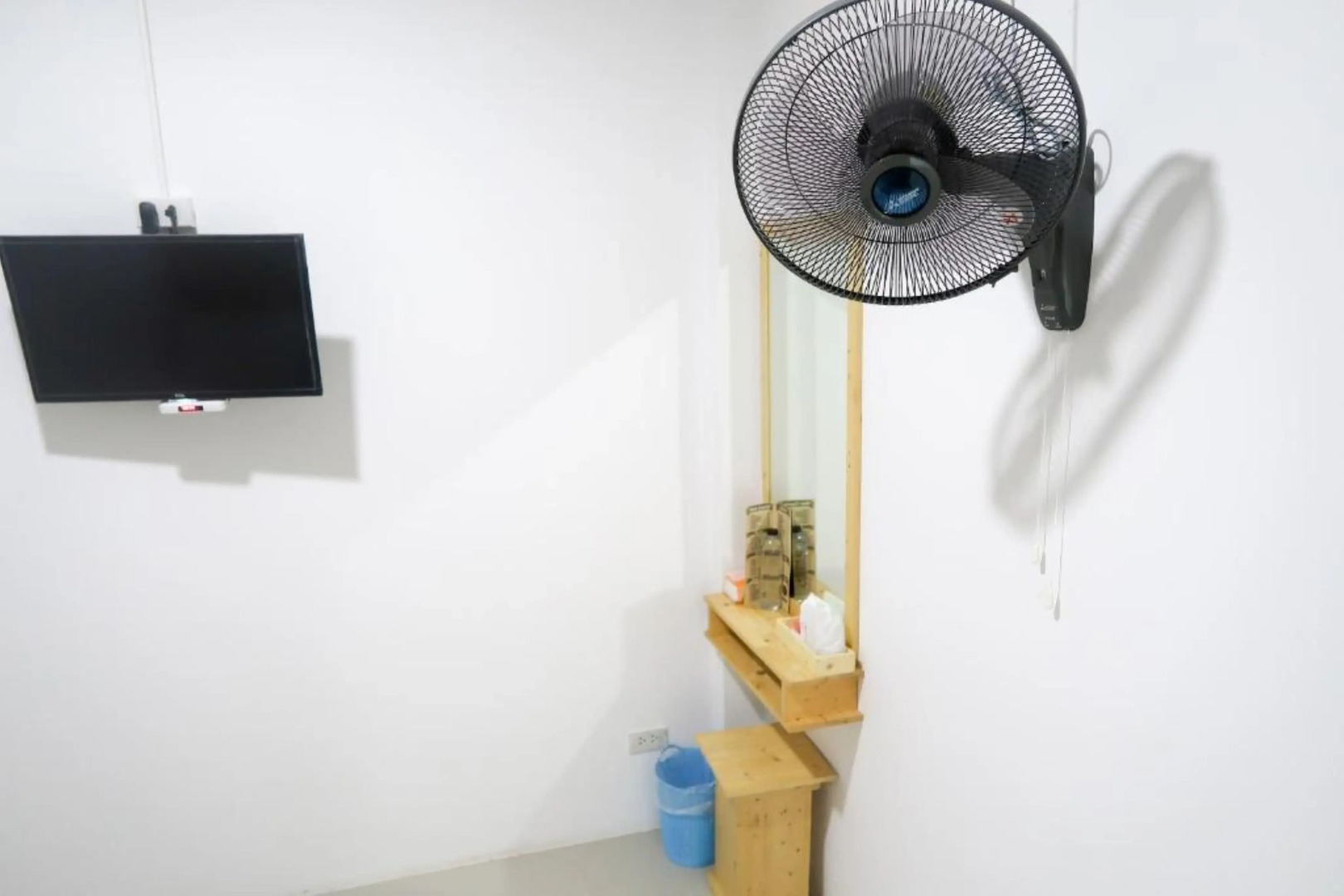 Baan URT Suratthani Airport Hotel