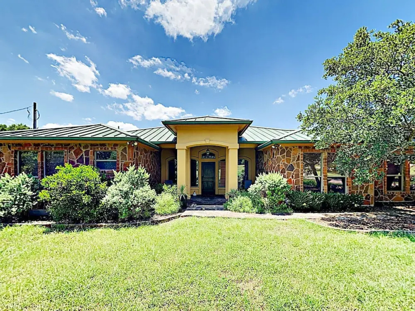 4BR 3BA Dripping Springs Stargazers Paradise by RedAwning