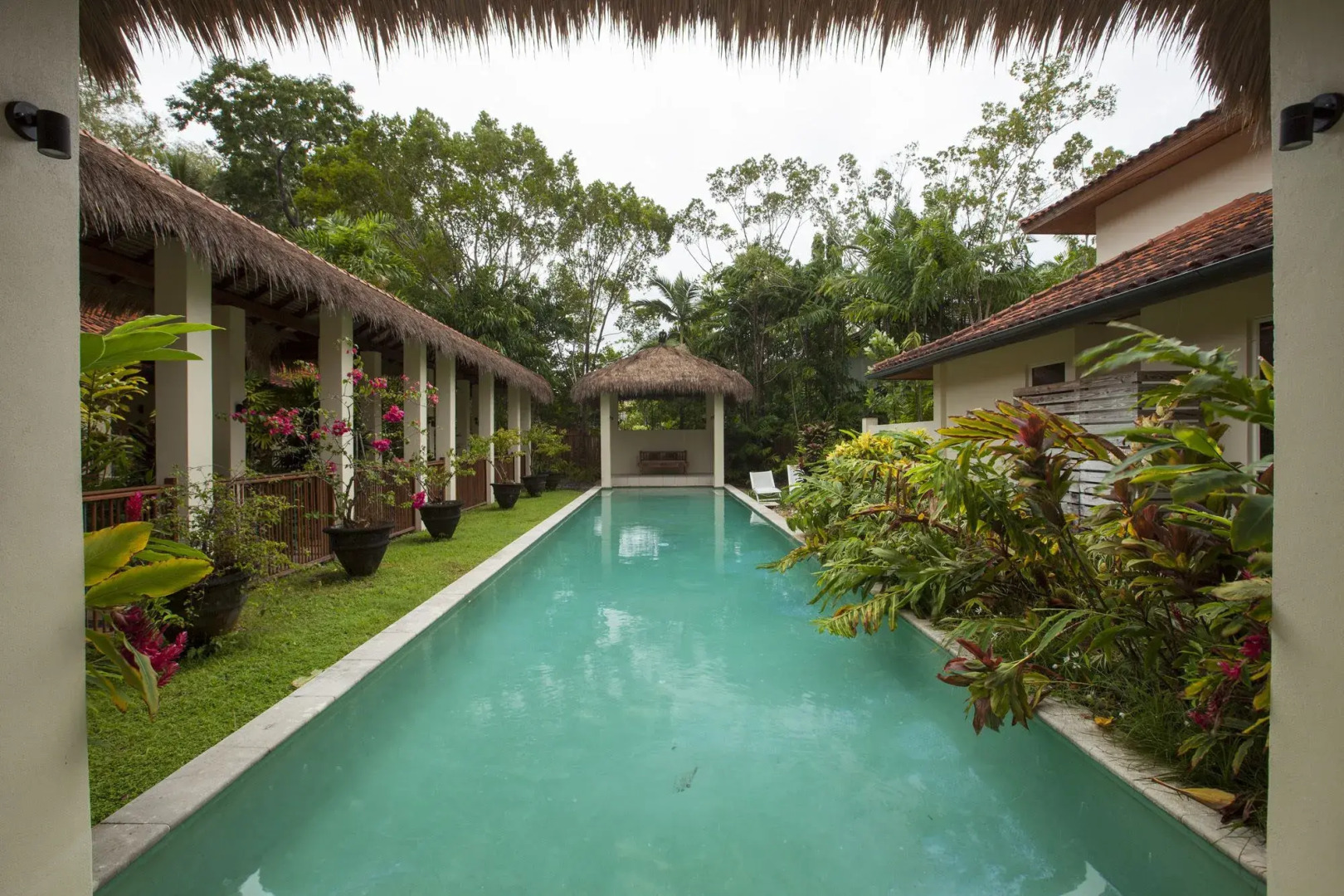 Seascape Holidays - 8 Surya