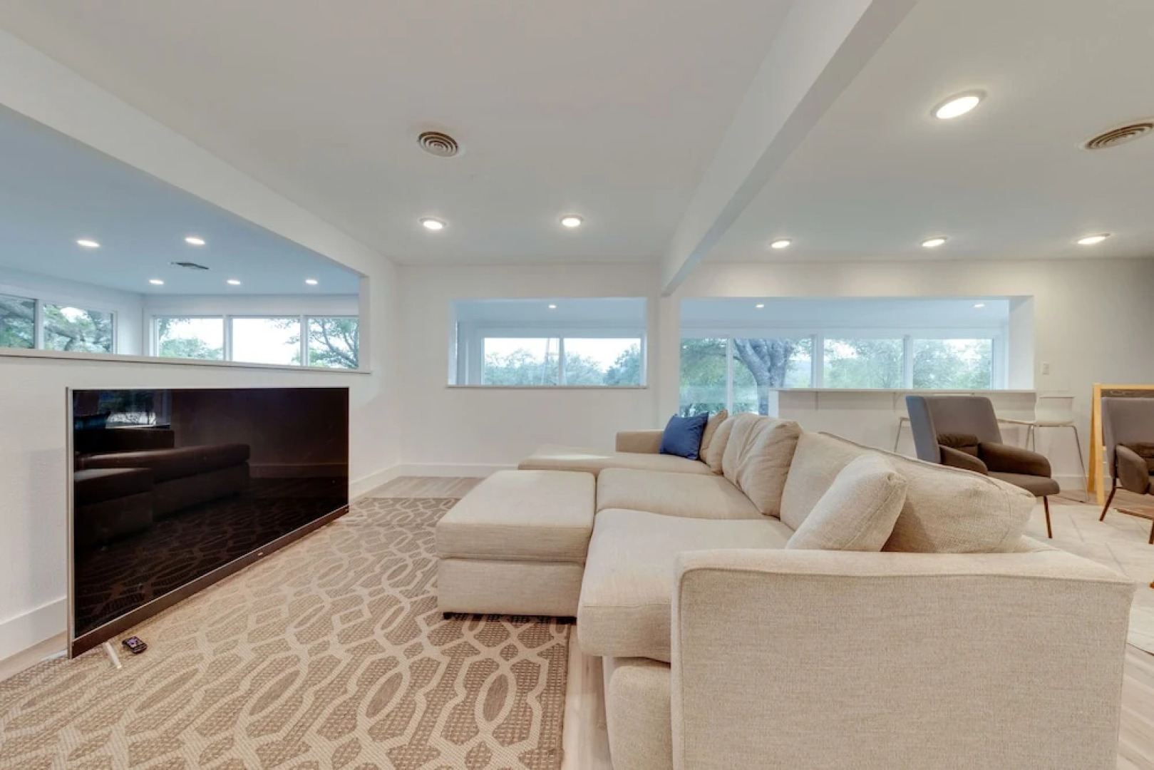 Beach House 2 on Lake LBJ - Sleeps 24