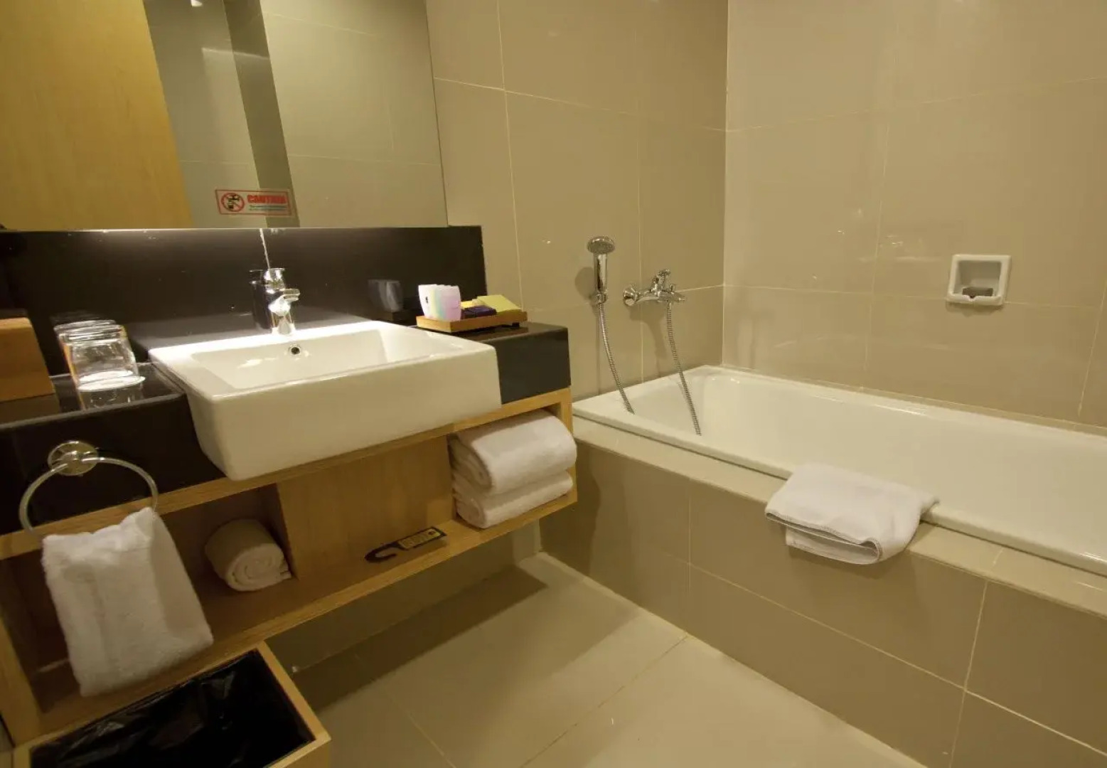 Horison Ultima Semarang