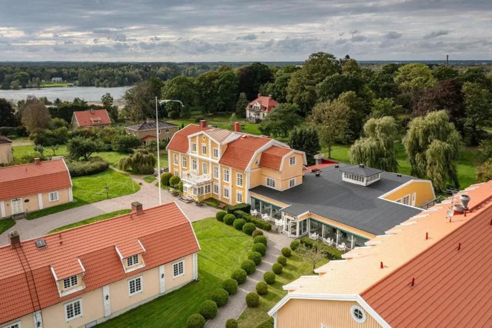Ronnums Herrgård - Collection by Ligula