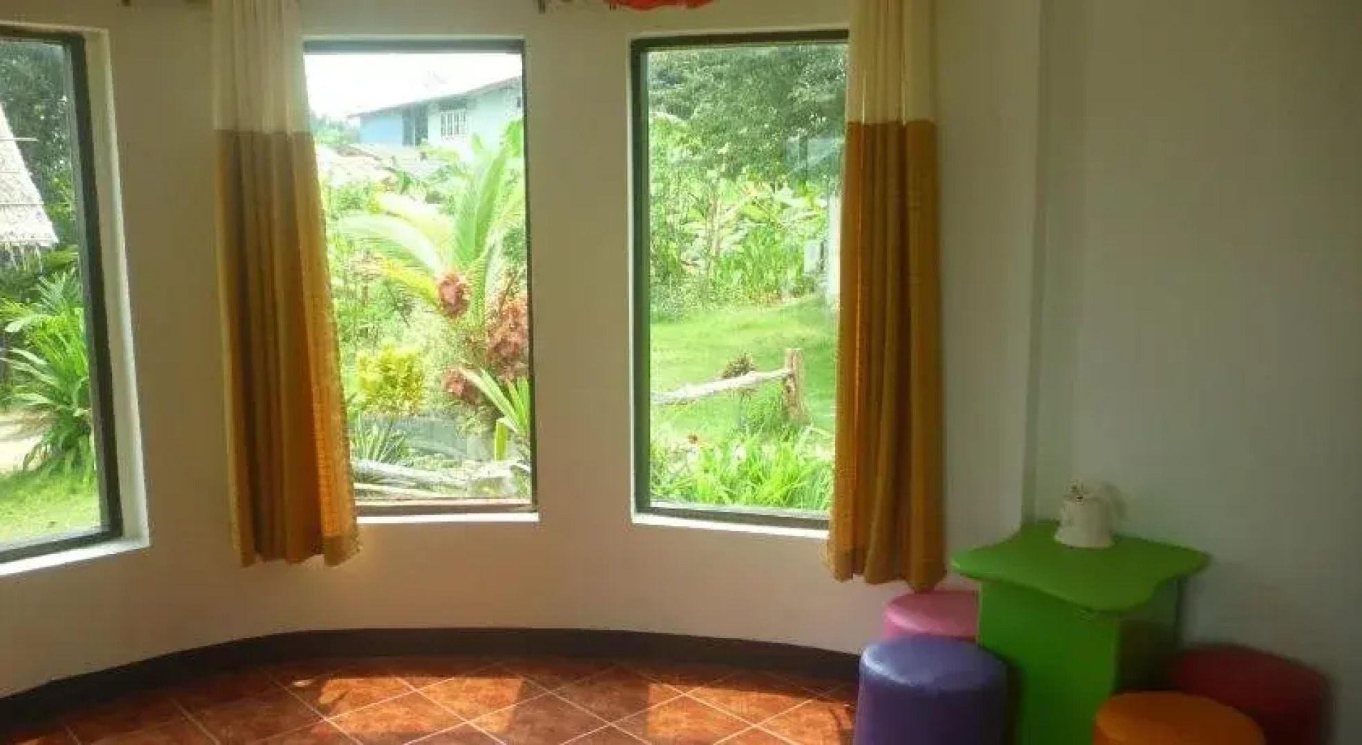 Baan Din Baramee Resort